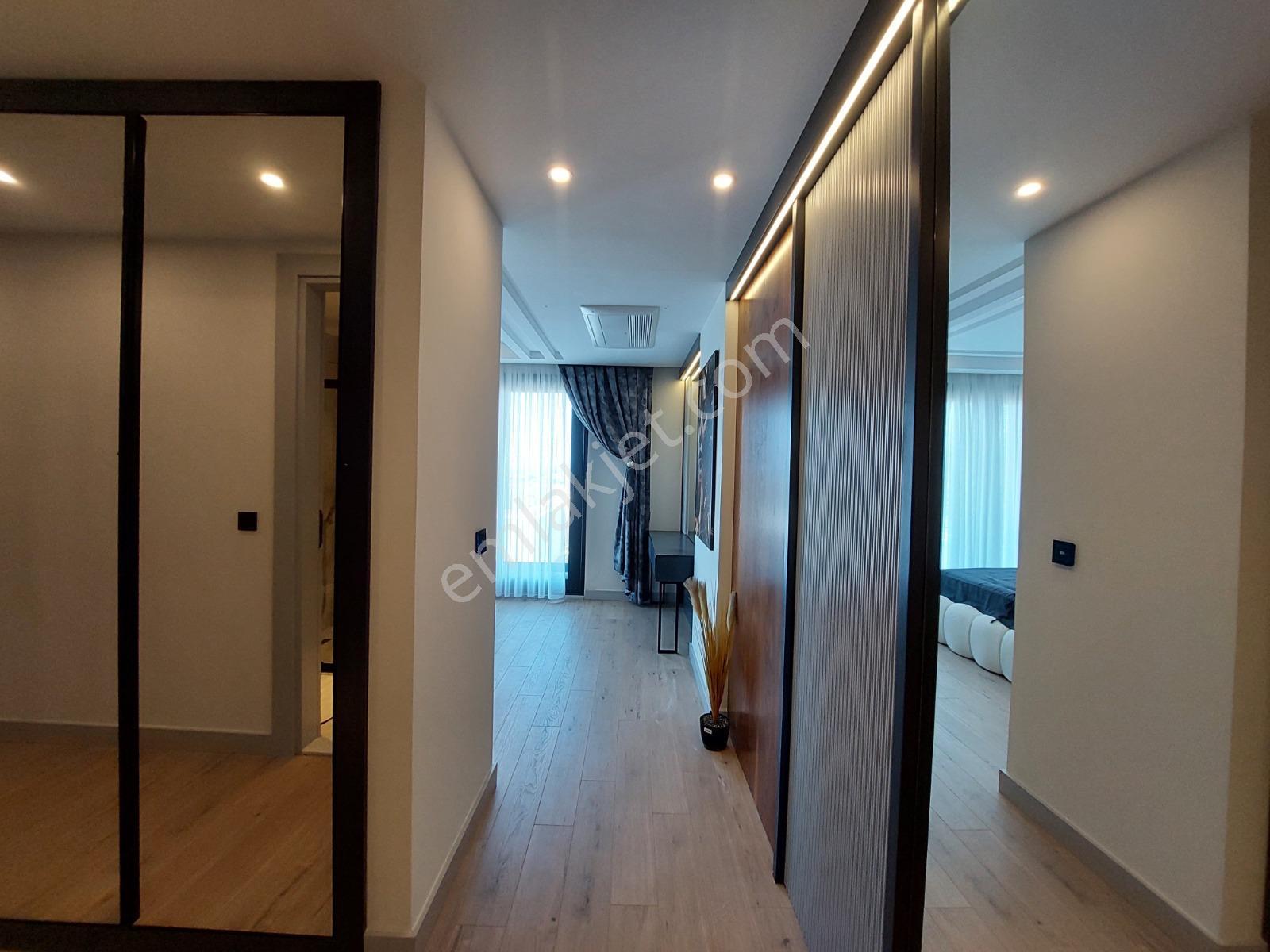 Kuşadası Soğucakta Full Deniz Manzaralı Eşyalı Villa - Görsel 27
