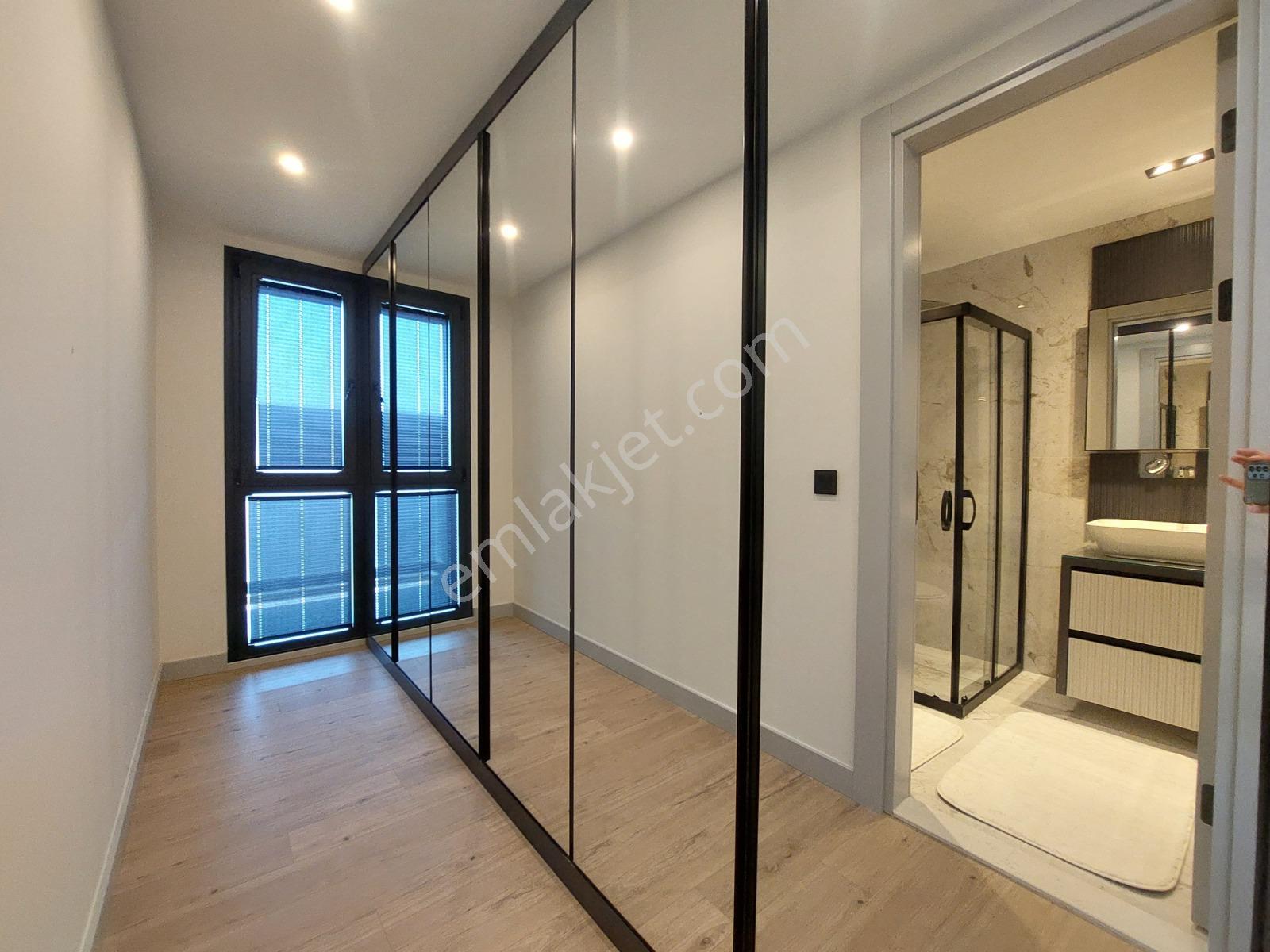 Kuşadası Soğucakta Full Deniz Manzaralı Eşyalı Villa - Görsel 26