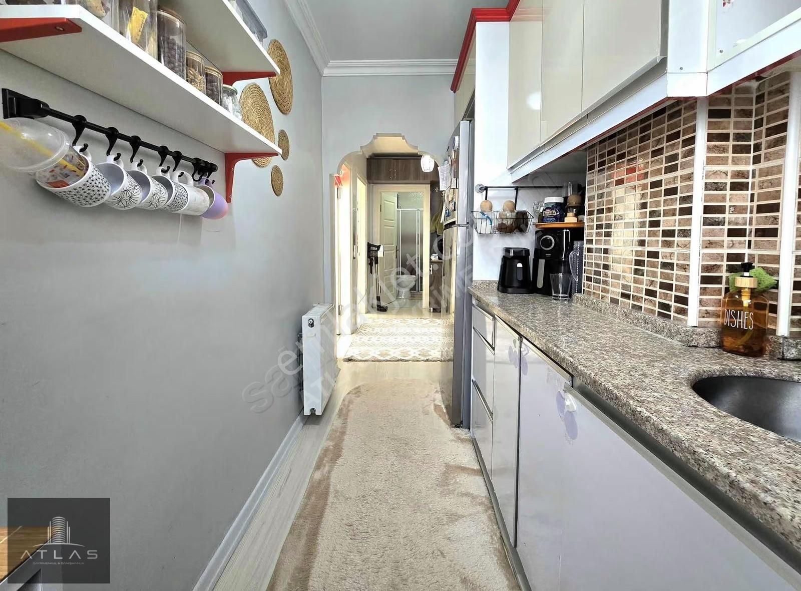 Atlas'tan, Bahçelievler'de, Genç Binada, 3+2, 115m2, Dubleks - Görsel 12