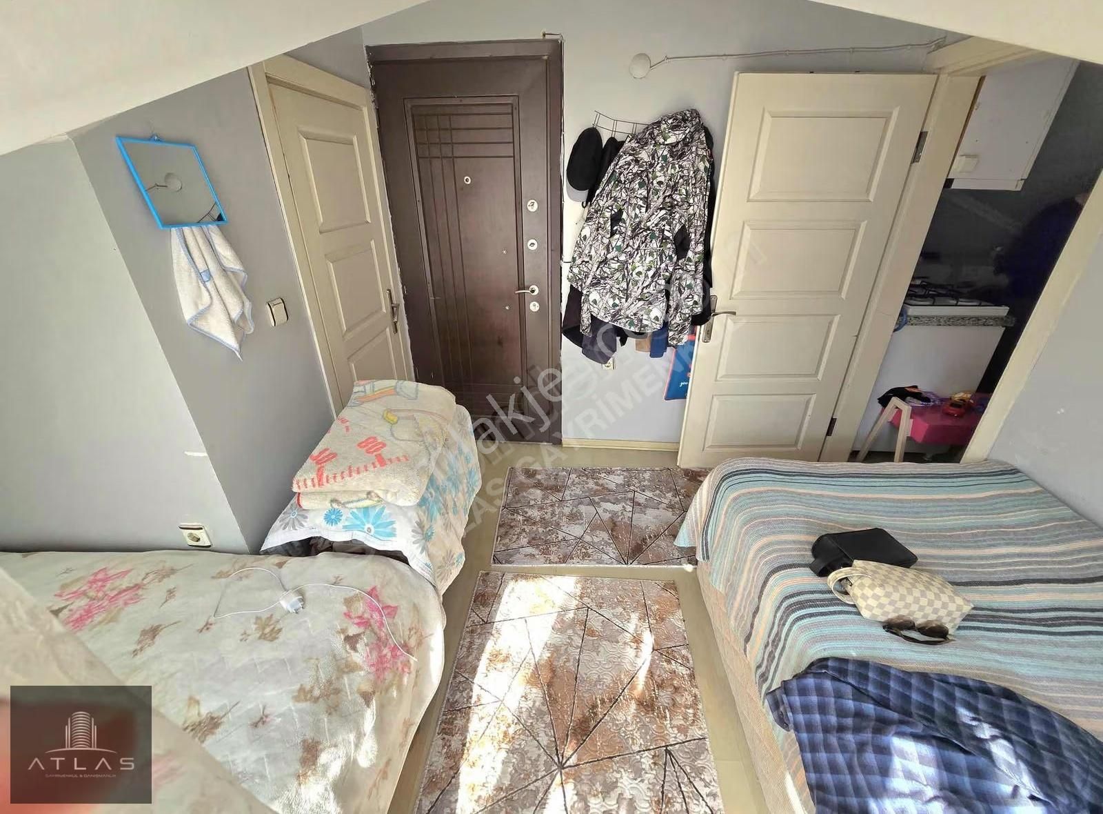 Atlas'tan, Bahçelievler'de, Genç Binada, 3+2, 115m2, Dubleks - Görsel 15