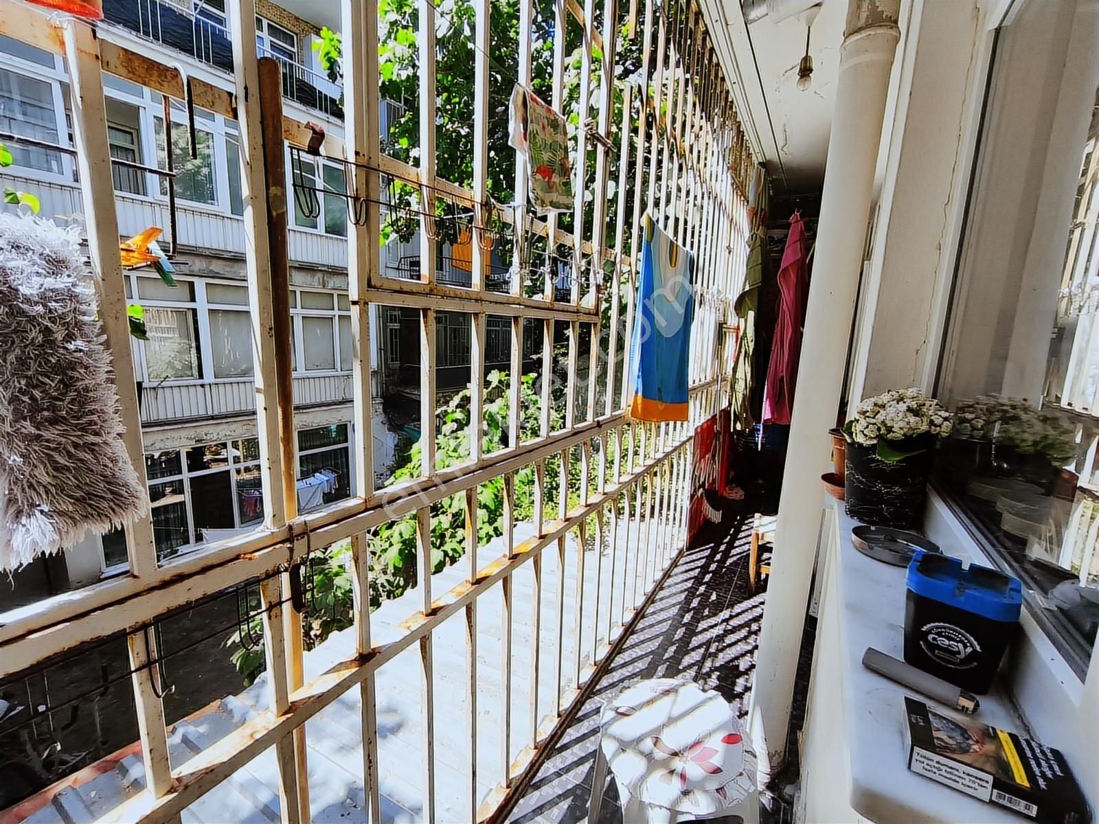 Üsküdar Zeynep Kamil'de Cadde Üzeri Satılık 3+1 Daire - Görsel 9