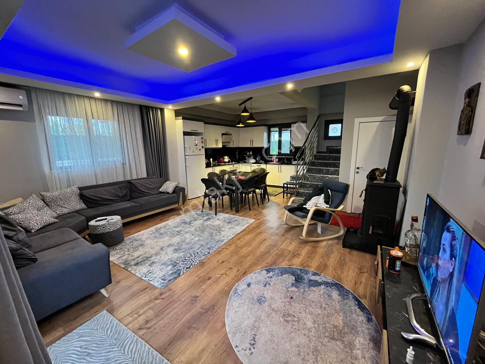 Yeniçiftlik'te Denize Yakın Ultralüks 4+1 Müstakil Havuzlu Villa - Görsel 14