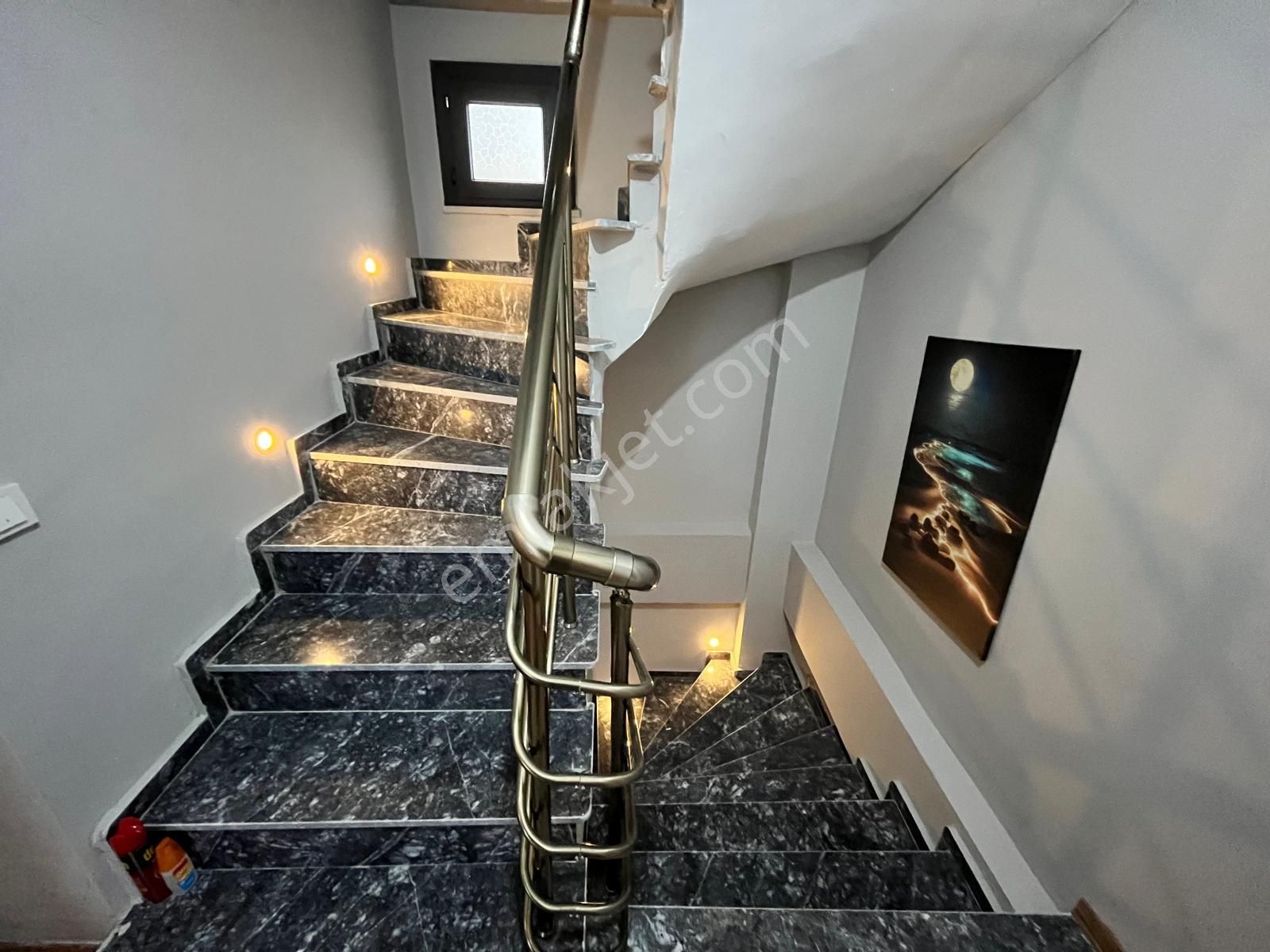 Yeniçiftlik'te Denize Yakın Ultralüks 4+1 Müstakil Havuzlu Villa - Görsel 18