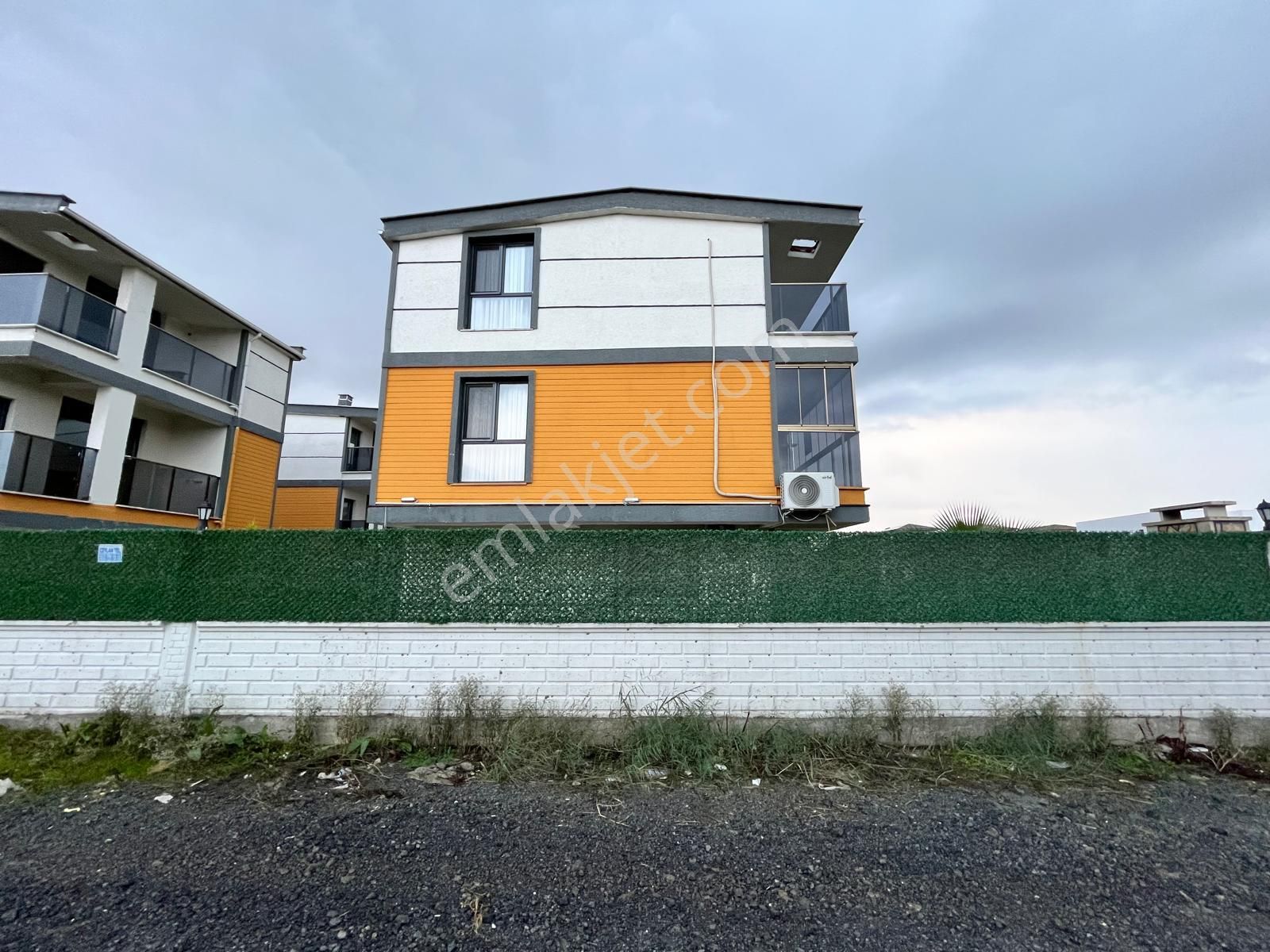 Yeniçiftlik'te Denize Yakın Ultralüks 4+1 Müstakil Havuzlu Villa - Görsel 5