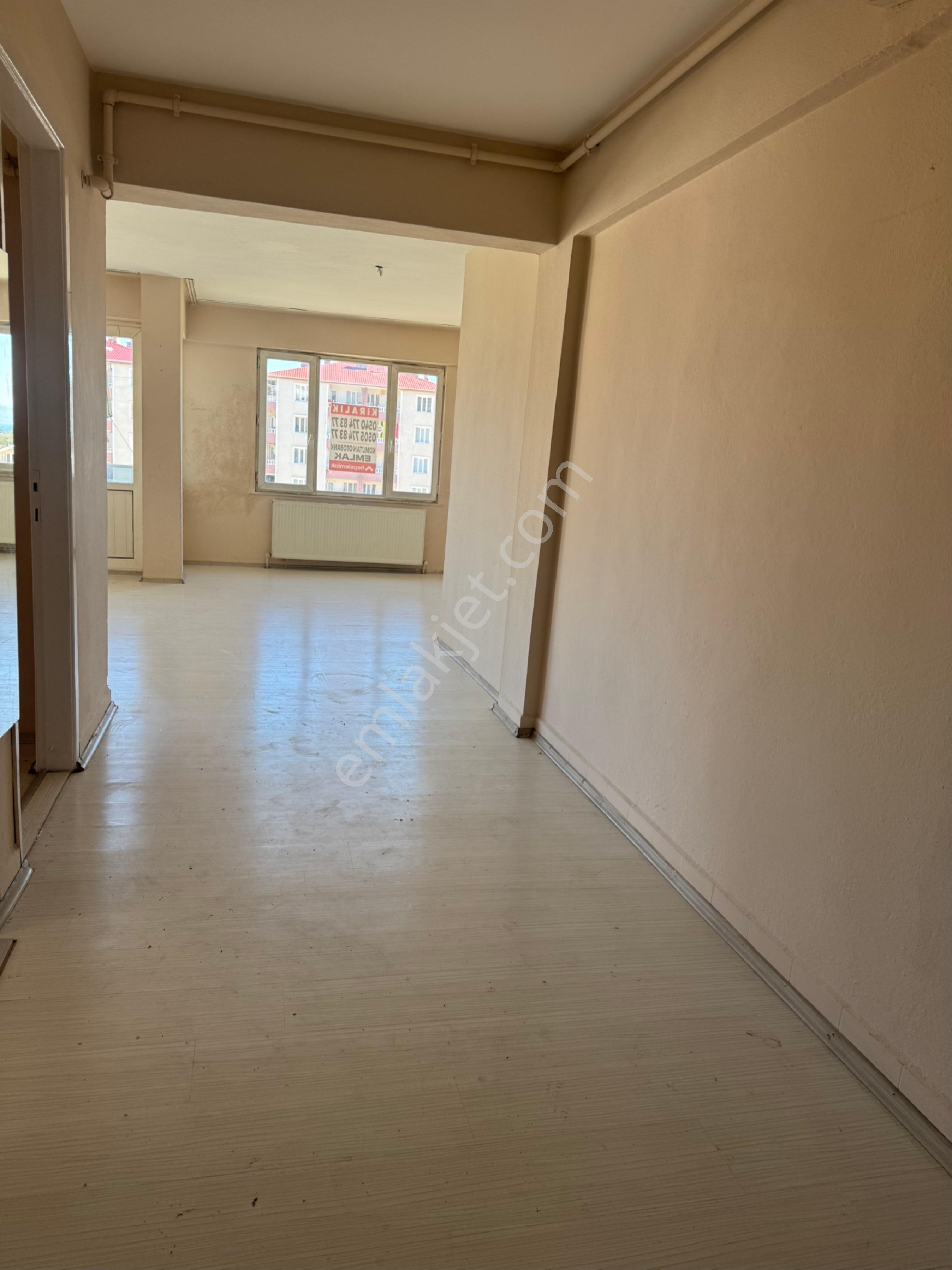 Çarşıda 2+1 Kiralık Daire - Görsel 13