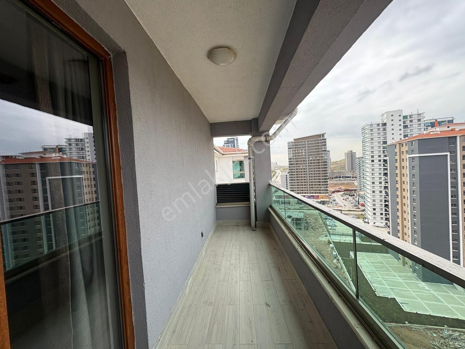 Ovacık'ta Konfor Ve Şık Tasarımıyla Ev Ovam Sitesinde Muhteşem Yüksek Kat Fırsatı - Görsel 3