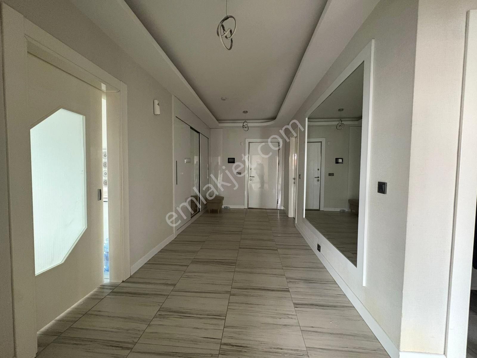 Ovacık'ta Konfor Ve Şık Tasarımıyla Ev Ovam Sitesinde Muhteşem Yüksek Kat Fırsatı - Görsel 16