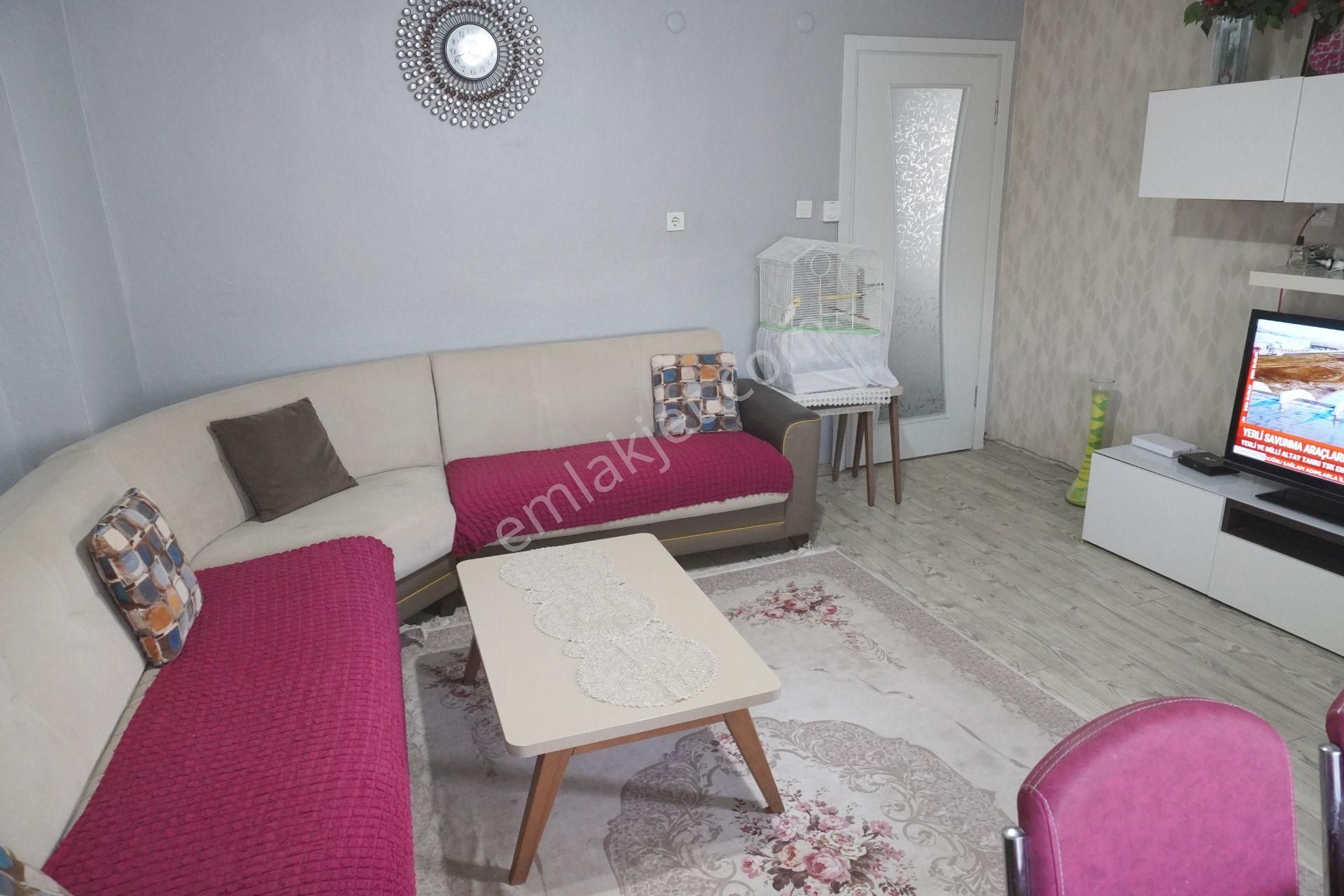 Egekent Satılık Yapılı 2+1 Doğalgazlı+balkonlu Çiğli Serkan Dan - Görsel 19