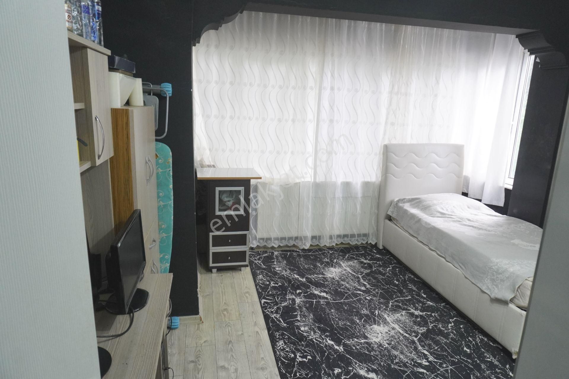 Egekent Satılık Yapılı 2+1 Doğalgazlı+balkonlu Çiğli Serkan Dan - Görsel 25