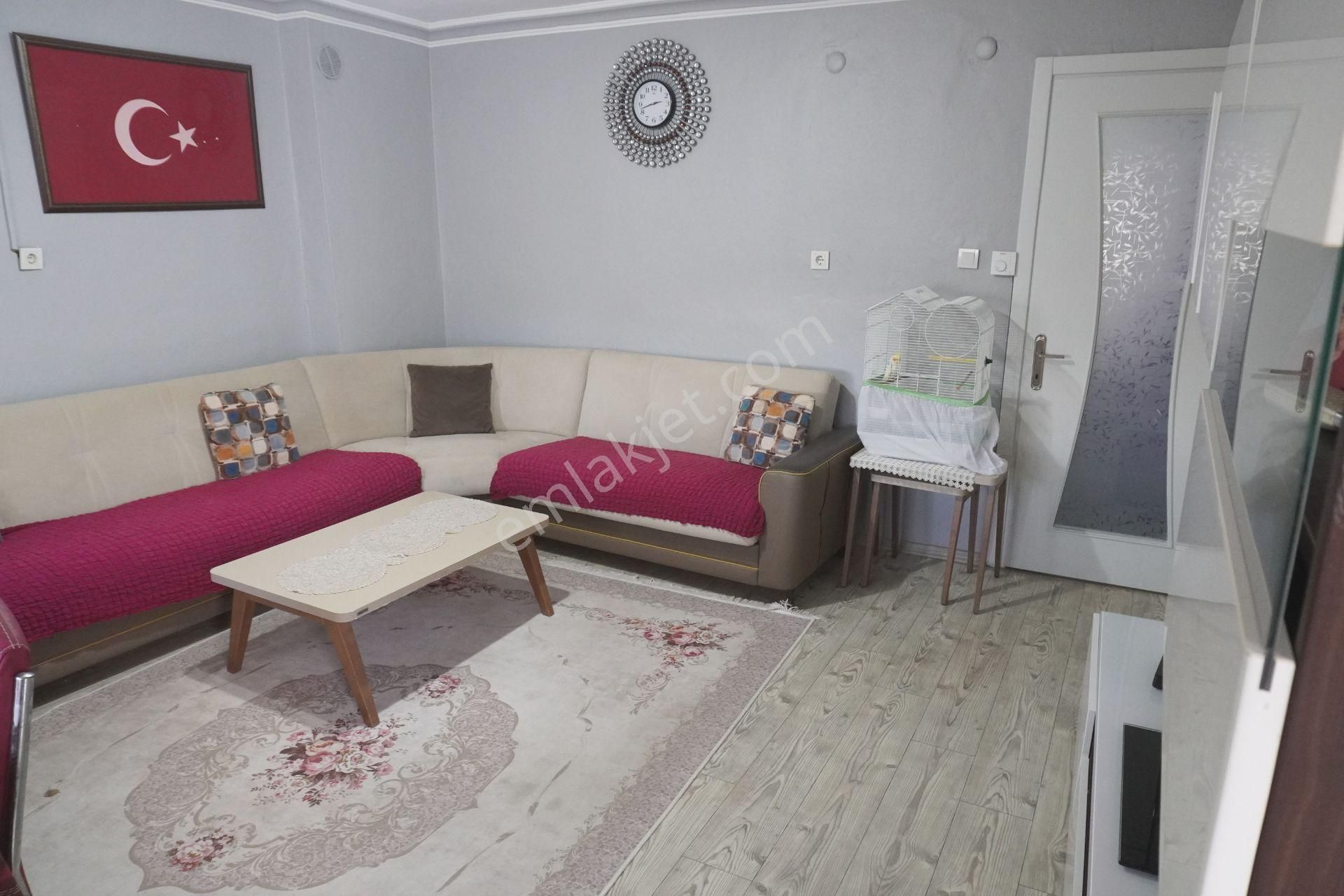 Egekent Satılık Yapılı 2+1 Doğalgazlı+balkonlu Çiğli Serkan Dan - Görsel 16