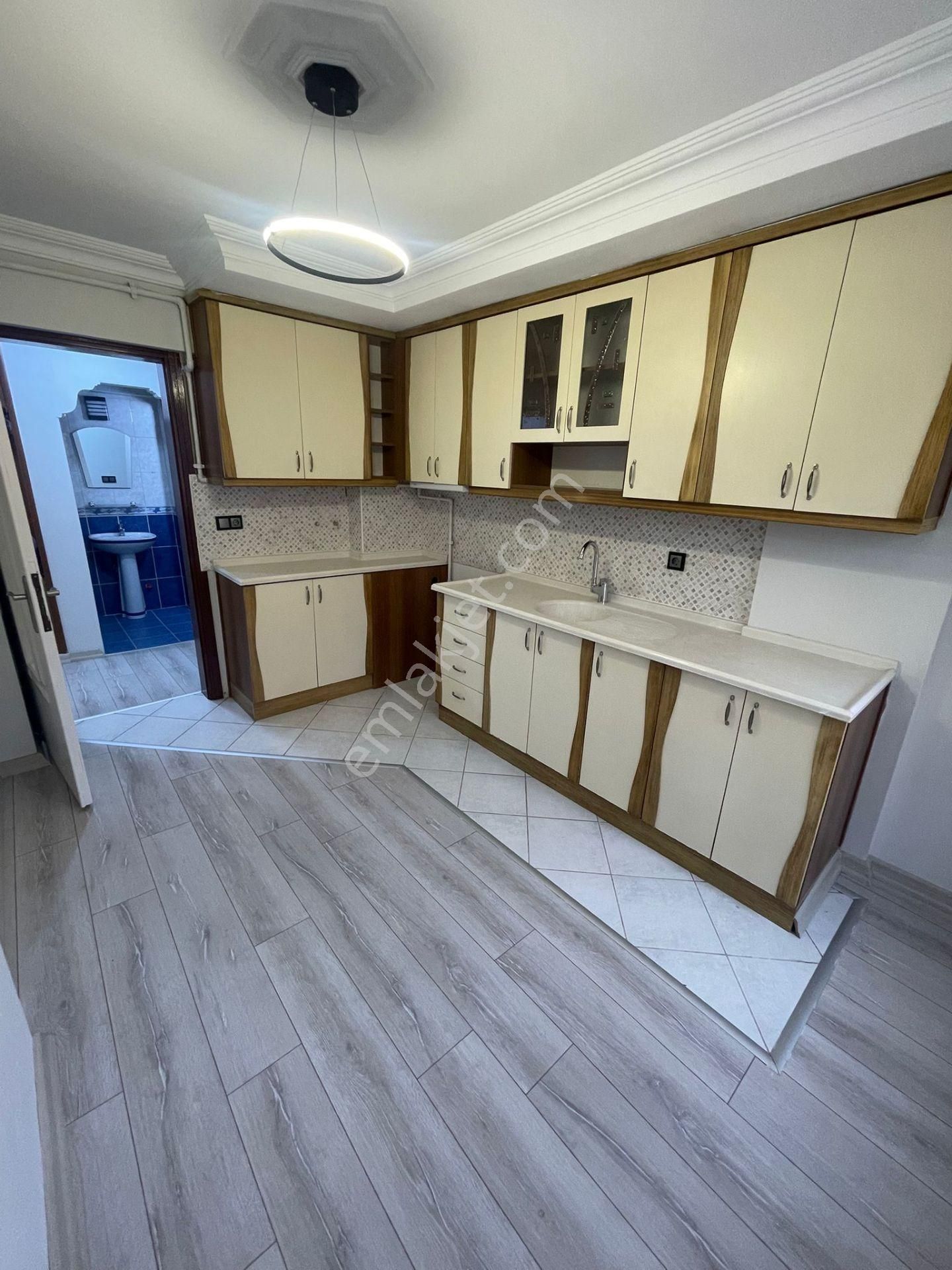 Eskidjiden Atalar Parkı Yakını 2+1 Geniş Satılık Daire - Görsel 2