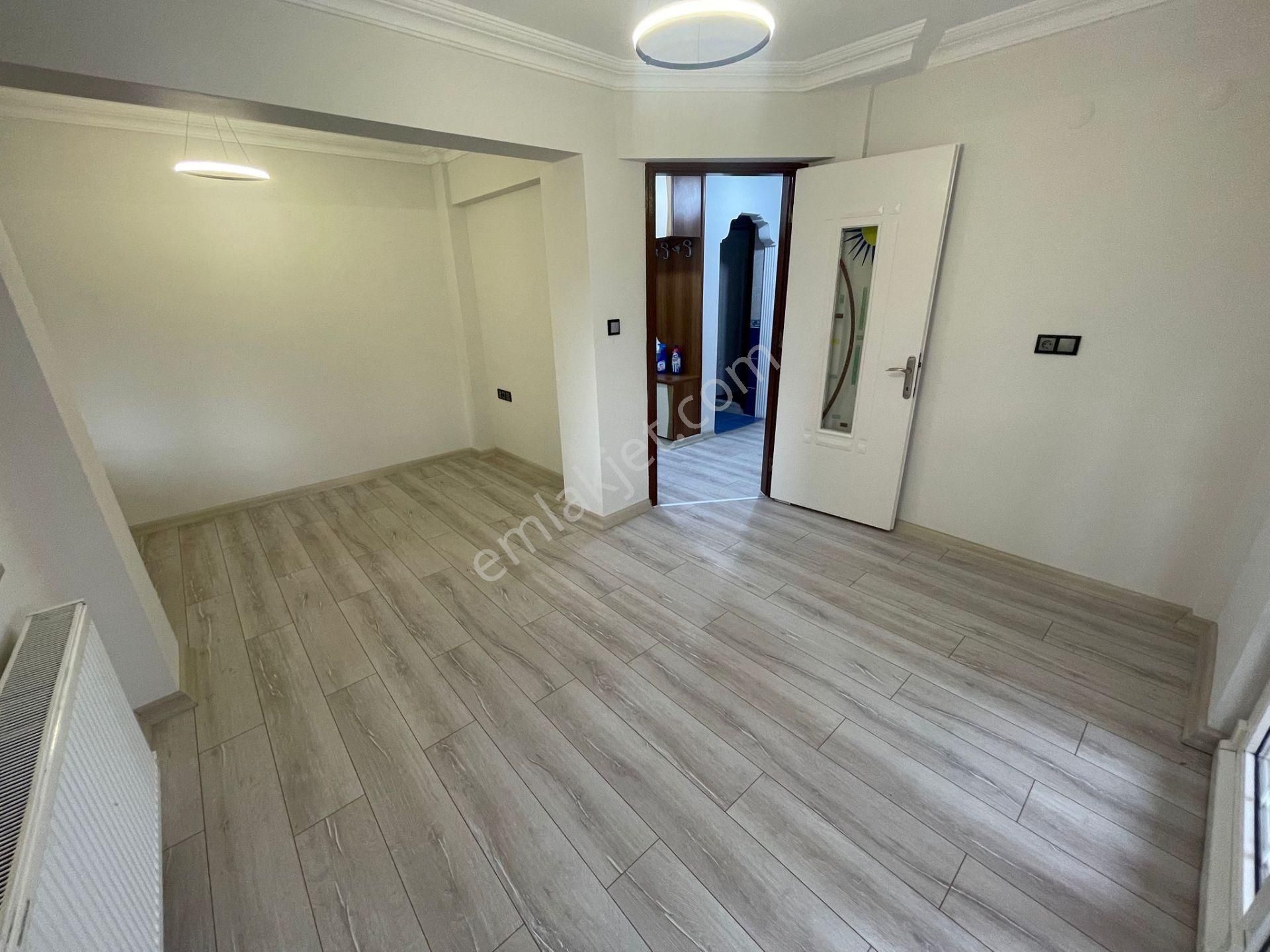 Eskidjiden Atalar Parkı Yakını 2+1 Geniş Satılık Daire - Görsel 19