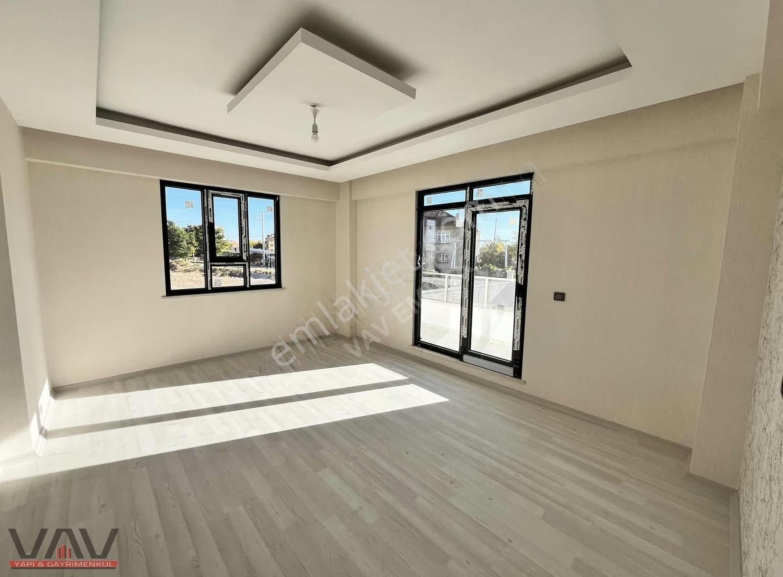 Karaslan Hadimi Parkı Yanında Oturuma Hazır Sıfır Lüks 2+1 ! - Görsel 14