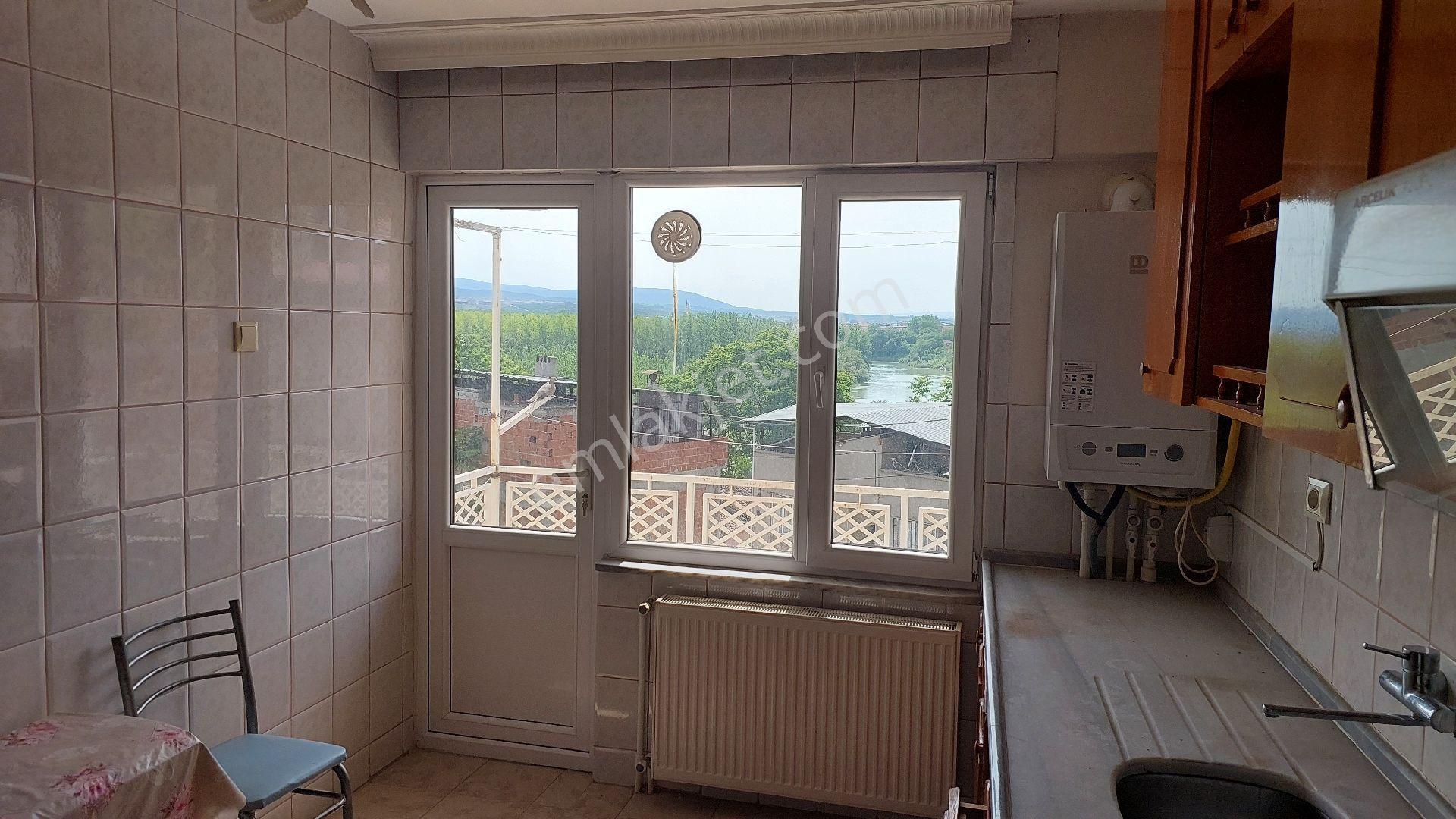 Hamidiye Mah.atatürk Parkına Karşı Arakat Kiralık Daire - Görsel 28