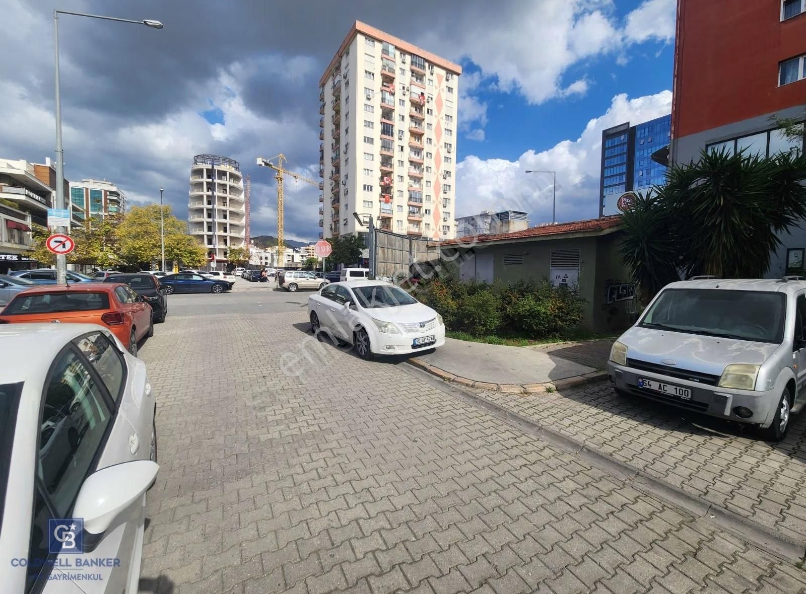 Karşıyaka İmbatlı Mahallesin De Satlık 4+1 Daire - Görsel 25