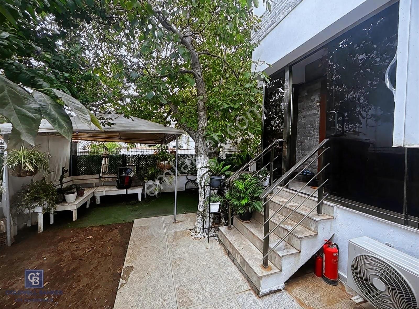 Menderes Gölcükler Mahallesi'nde 4+1 Bahçeli Satılık Villa - Görsel 25