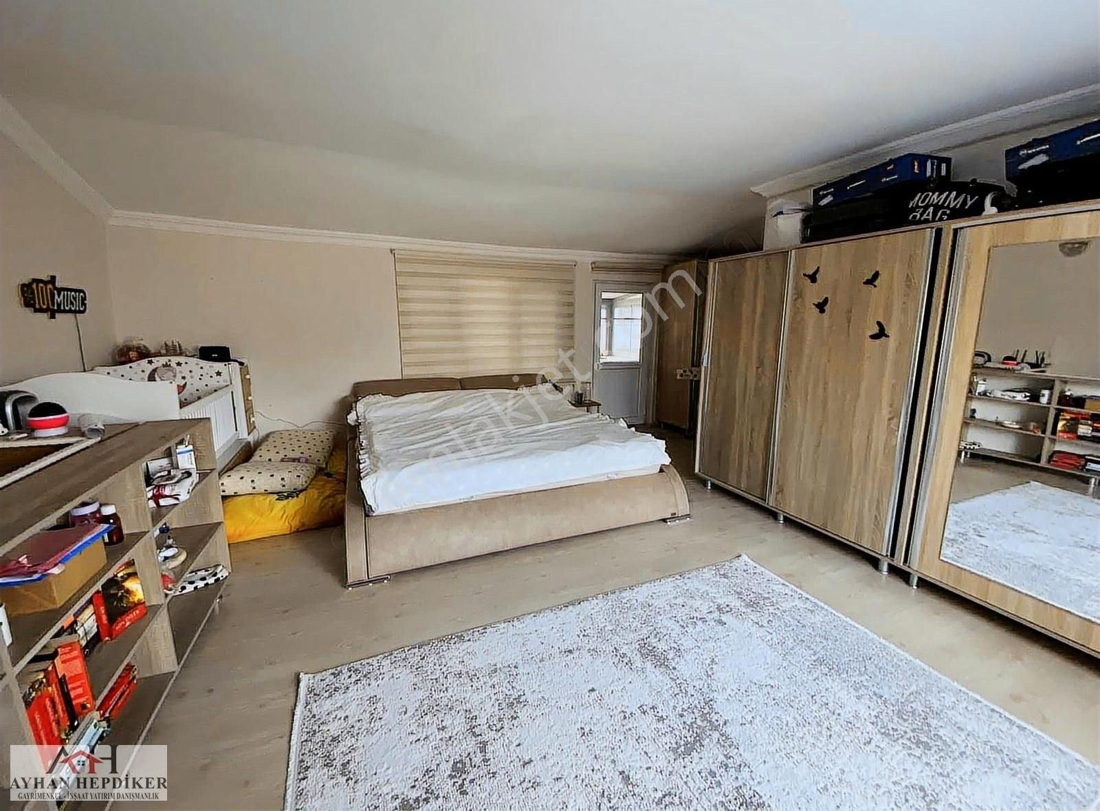 Erenler Dilmen Mahsllesinde Müstakil Baheli Dublex - Görsel 20