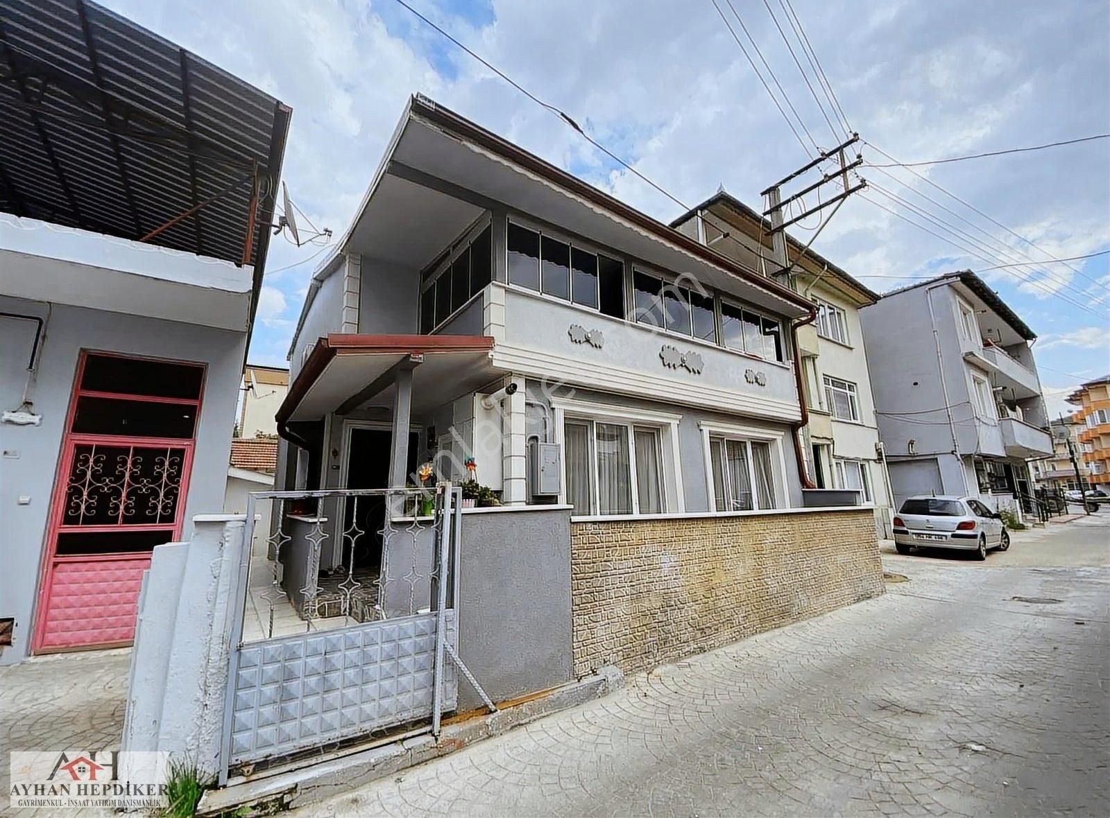 Erenler Dilmen Mahsllesinde Müstakil Baheli Dublex - Görsel 15