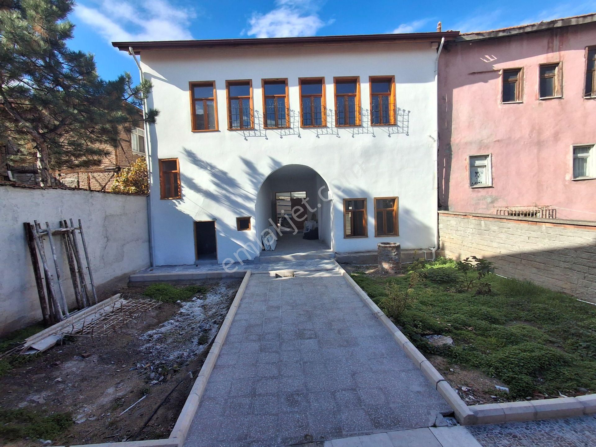 Klass Emlaktan Naccar Mahallesinde Satılık Köşk - Görsel 7