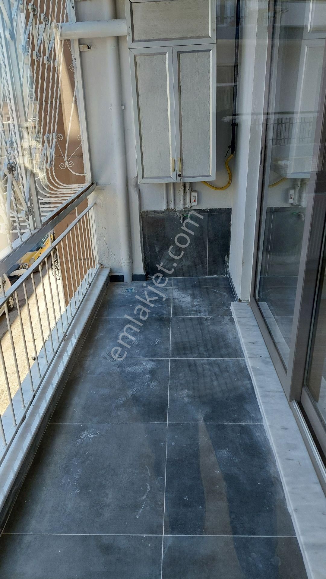 Hatay Nokta 213 Sokakta 3+1,120m2,dogalgazlı,arakat,çift Cepheli,full Tadilatlı Satılık Daire. - Görsel 25