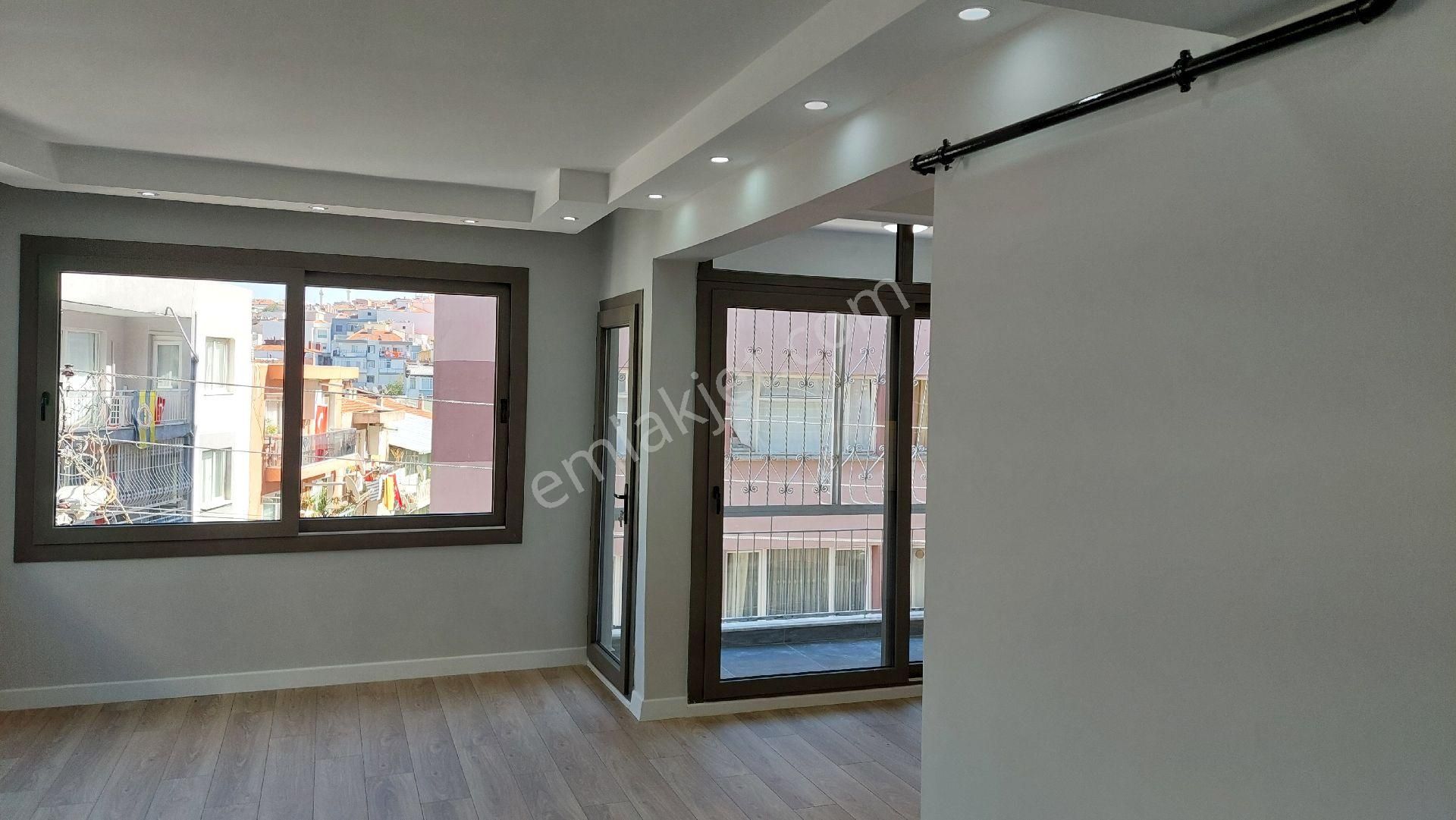 Hatay Nokta 213 Sokakta 3+1,120m2,dogalgazlı,arakat,çift Cepheli,full Tadilatlı Satılık Daire. - Görsel 3