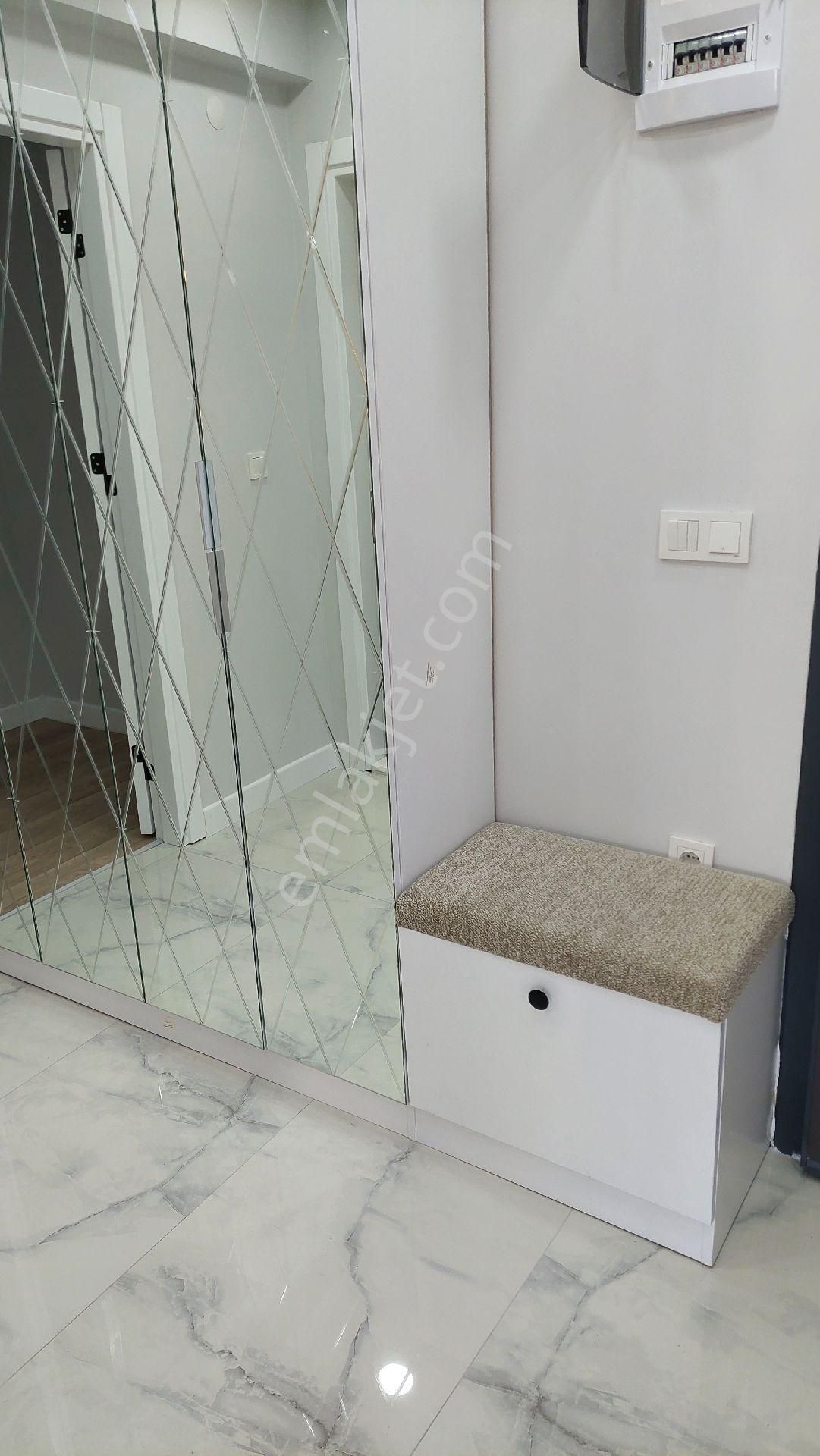 Hatay Nokta 213 Sokakta 3+1,120m2,dogalgazlı,arakat,çift Cepheli,full Tadilatlı Satılık Daire. - Görsel 4