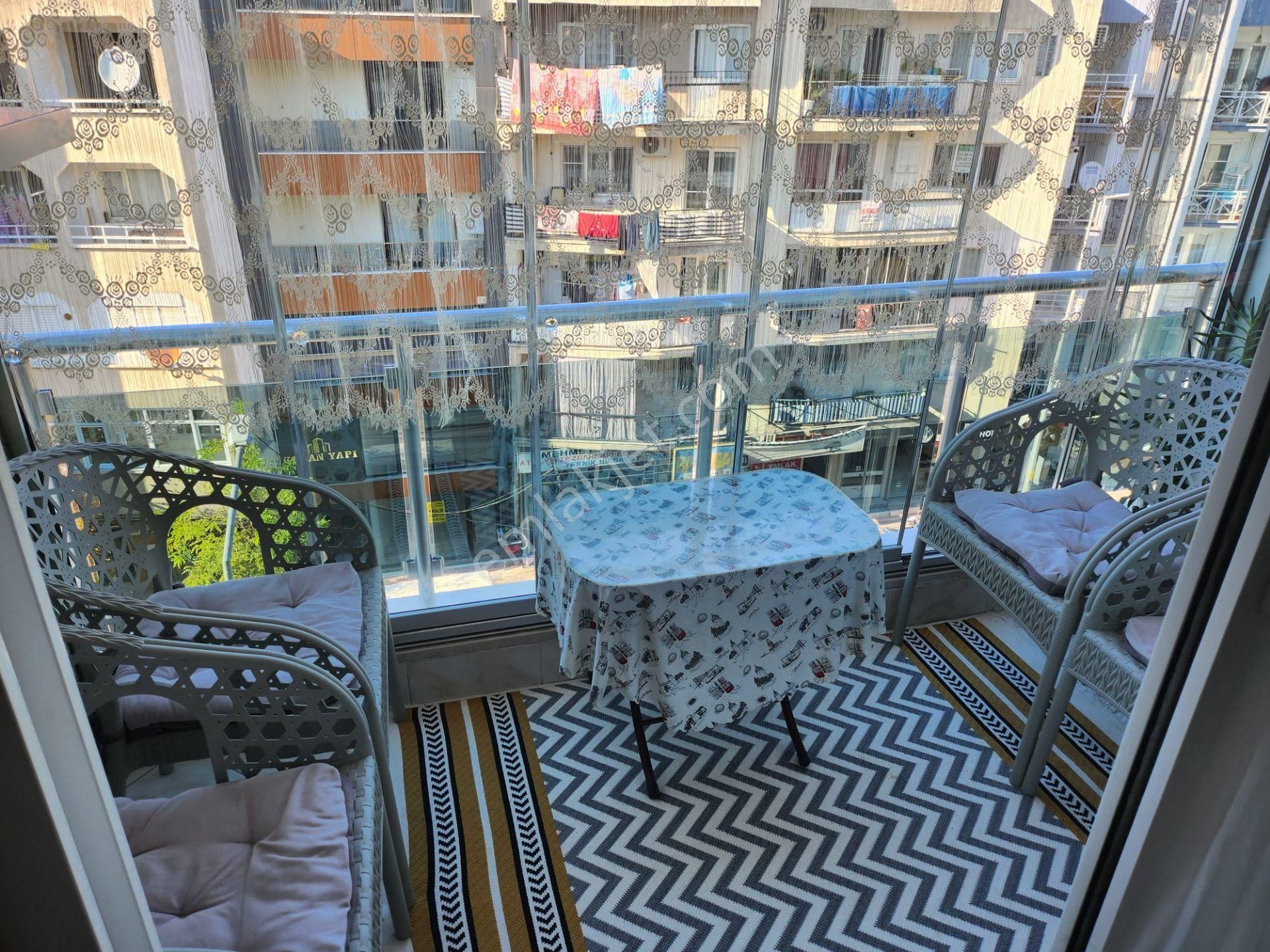 Fırsat Daire (eminden)