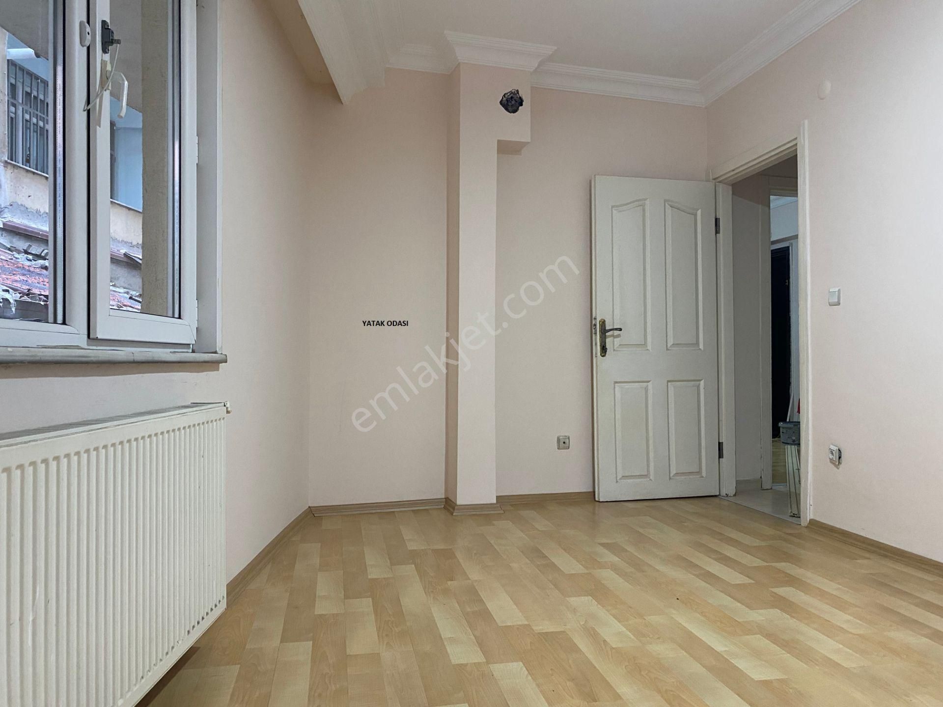 Avrupa Emlak Tan Esenler Fatih Mh 75m² 2+1 Kot-1 Düz Giriş,altında Daire Var,15 Yıllık,krediye Uygun - Görsel 7