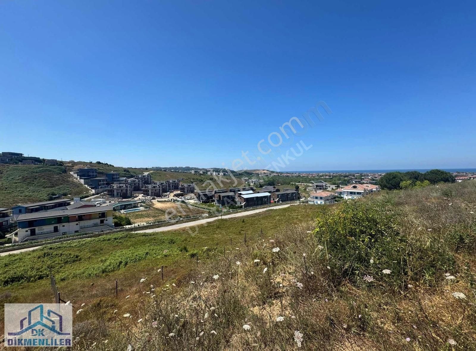 Dk Gayrımenkülden Ahmetli Mah. De Yola Cephe 1050 M2 Arsa