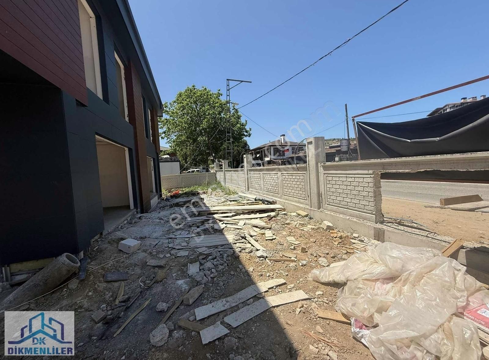 Dk Gayrımenkulden Ortak Havuzlu Sitede Müstakil Bahçeli 3+1villa - Görsel 15