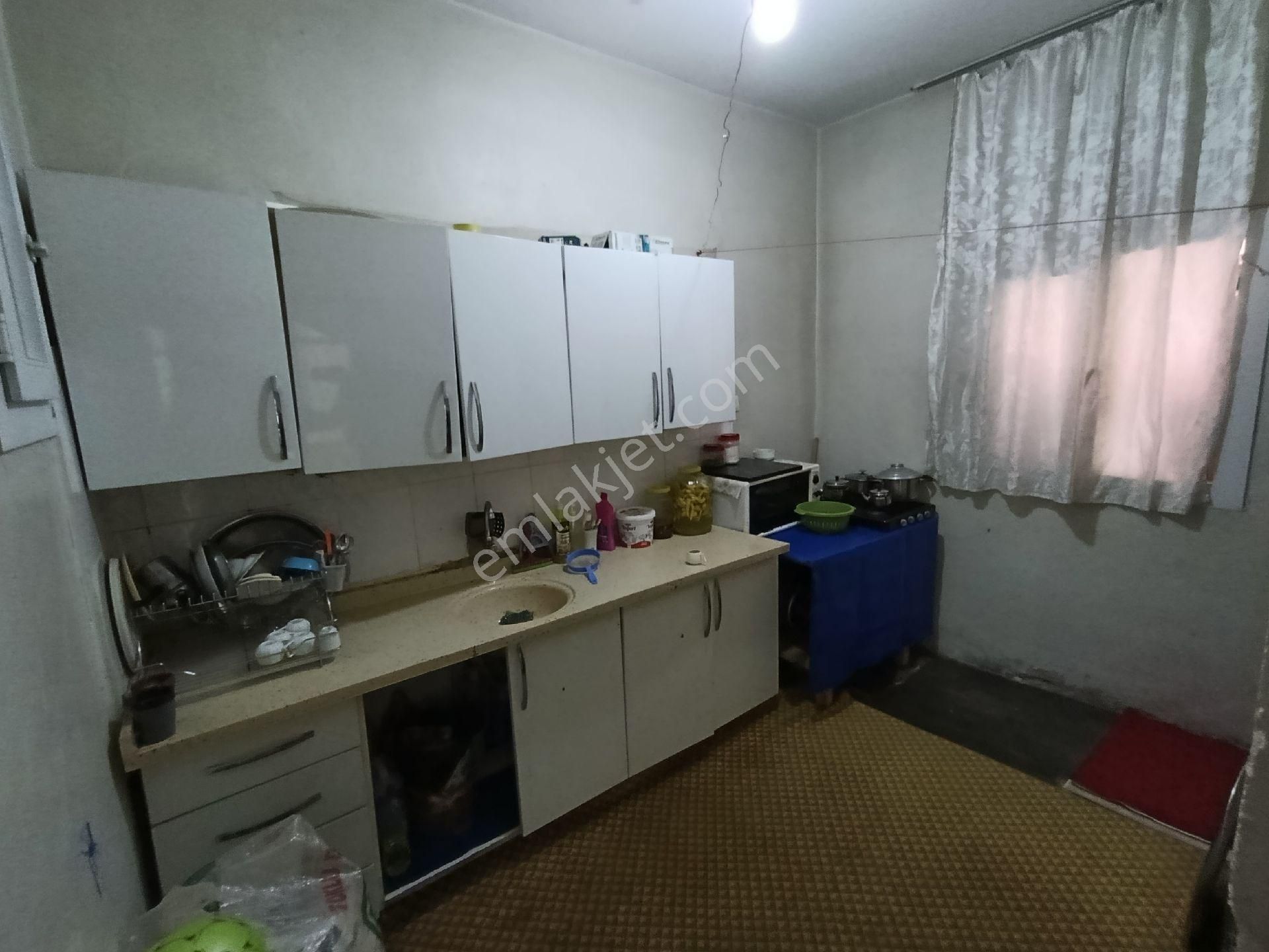 🏠 Gülpınar Mahallesi Salı Pazarı Civarında Komple Satılık 2 Katlı Müstakil Ev - Görsel 9