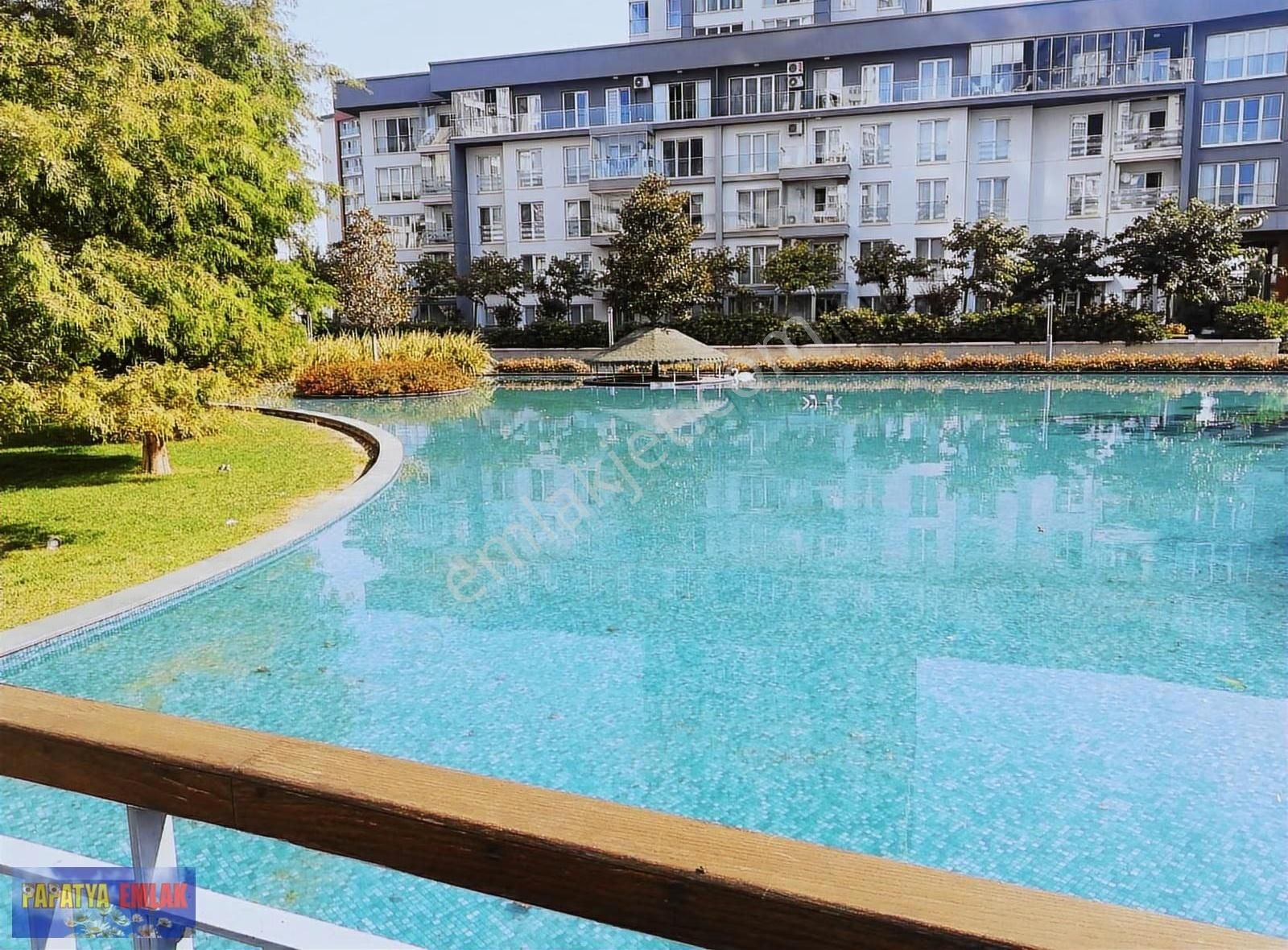 Tema İstanbul 1,de Satılık 1+1 75 M2 Balkonlu 3.kat Daire - Görsel 2