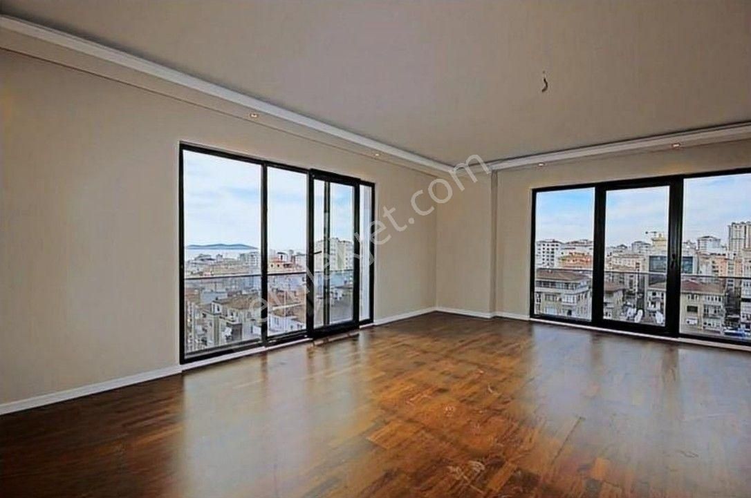 Adalar Denız Manzaralı Metroya 1 Dk 145m2 Balkonlu 3+1 Boş Daıre - Görsel 2