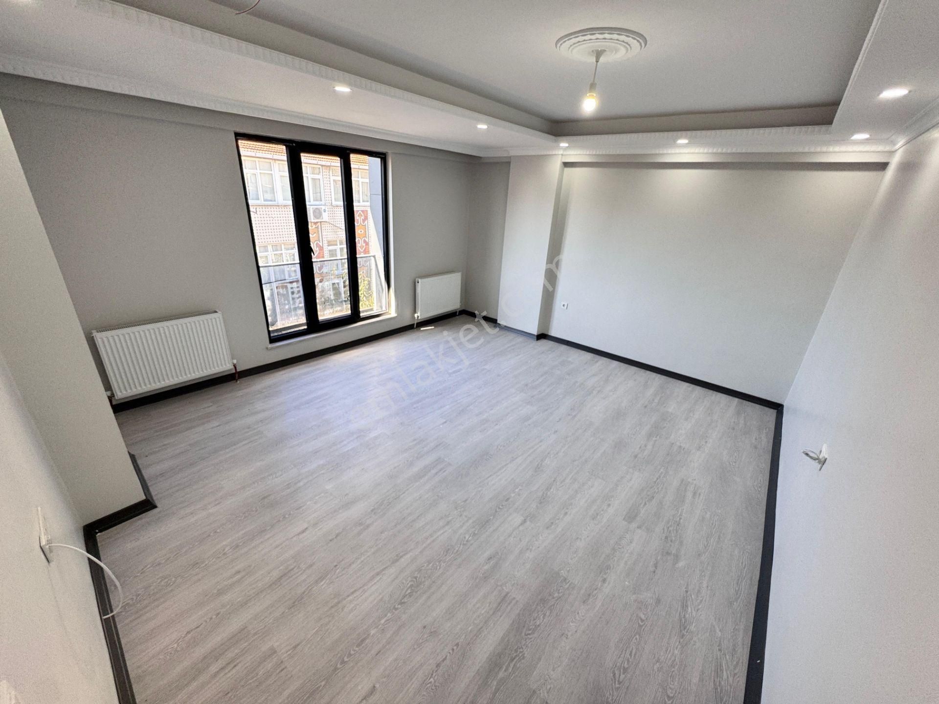 Lale Yapı'dan Cebeci Mah 2+1 100m² Haseki-belediyenin Dibinde Sıfır Ebeveyn Banyolu Ara Kat Daire - Görsel 2