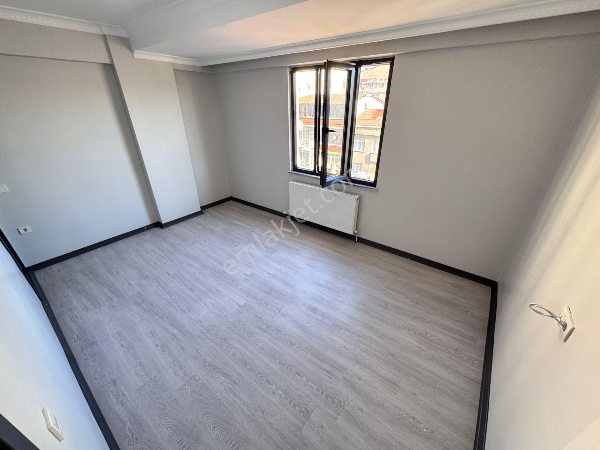 Lale Yapı'dan Cebeci Mah 2+1 100m² Haseki-belediyenin Dibinde Sıfır Ebeveyn Banyolu Ara Kat Daire - Görsel 9