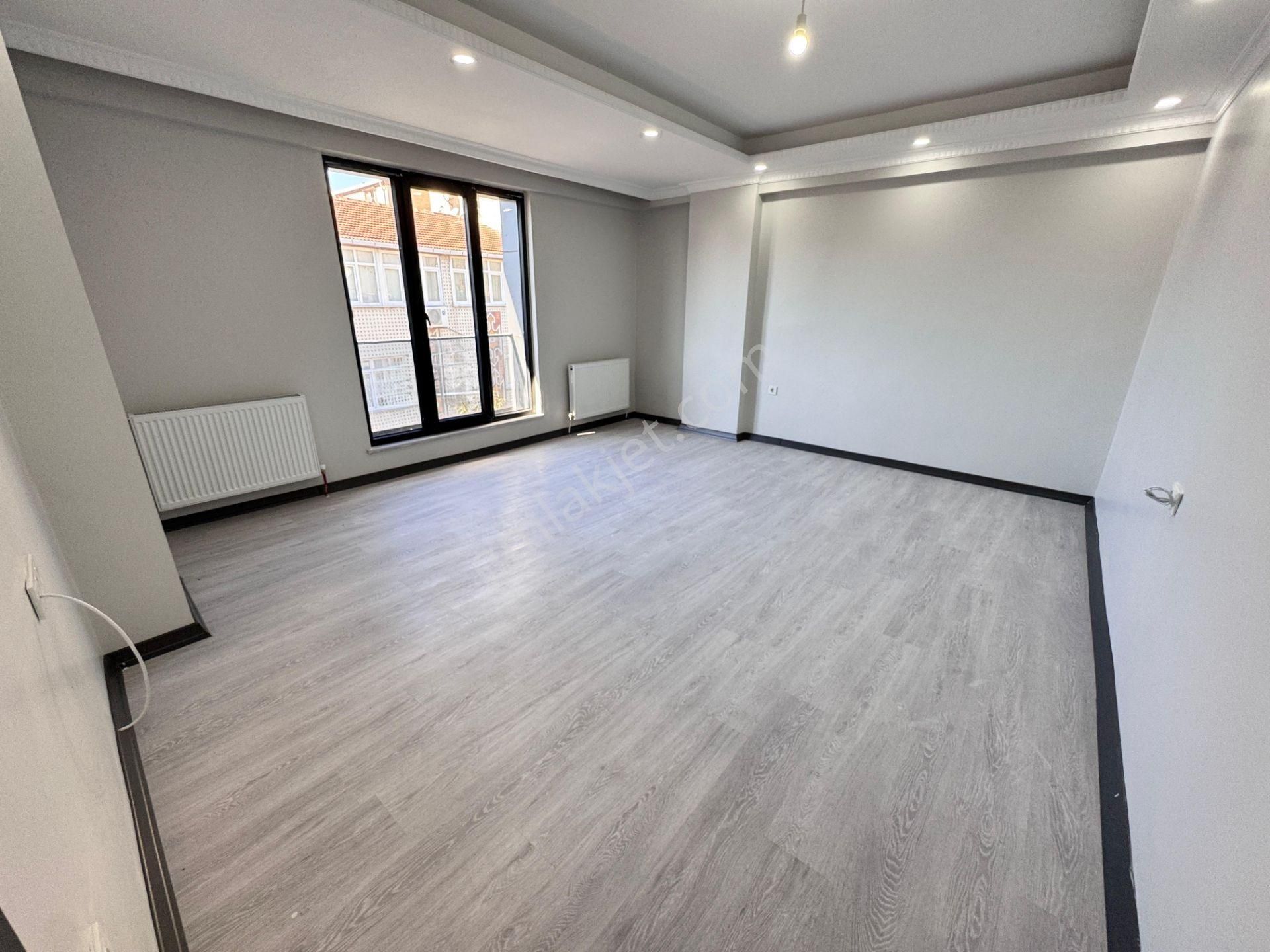 Lale Yapı'dan Cebeci Mah 2+1 100m² Haseki-belediyenin Dibinde Sıfır Ebeveyn Banyolu Ara Kat Daire - Görsel 3