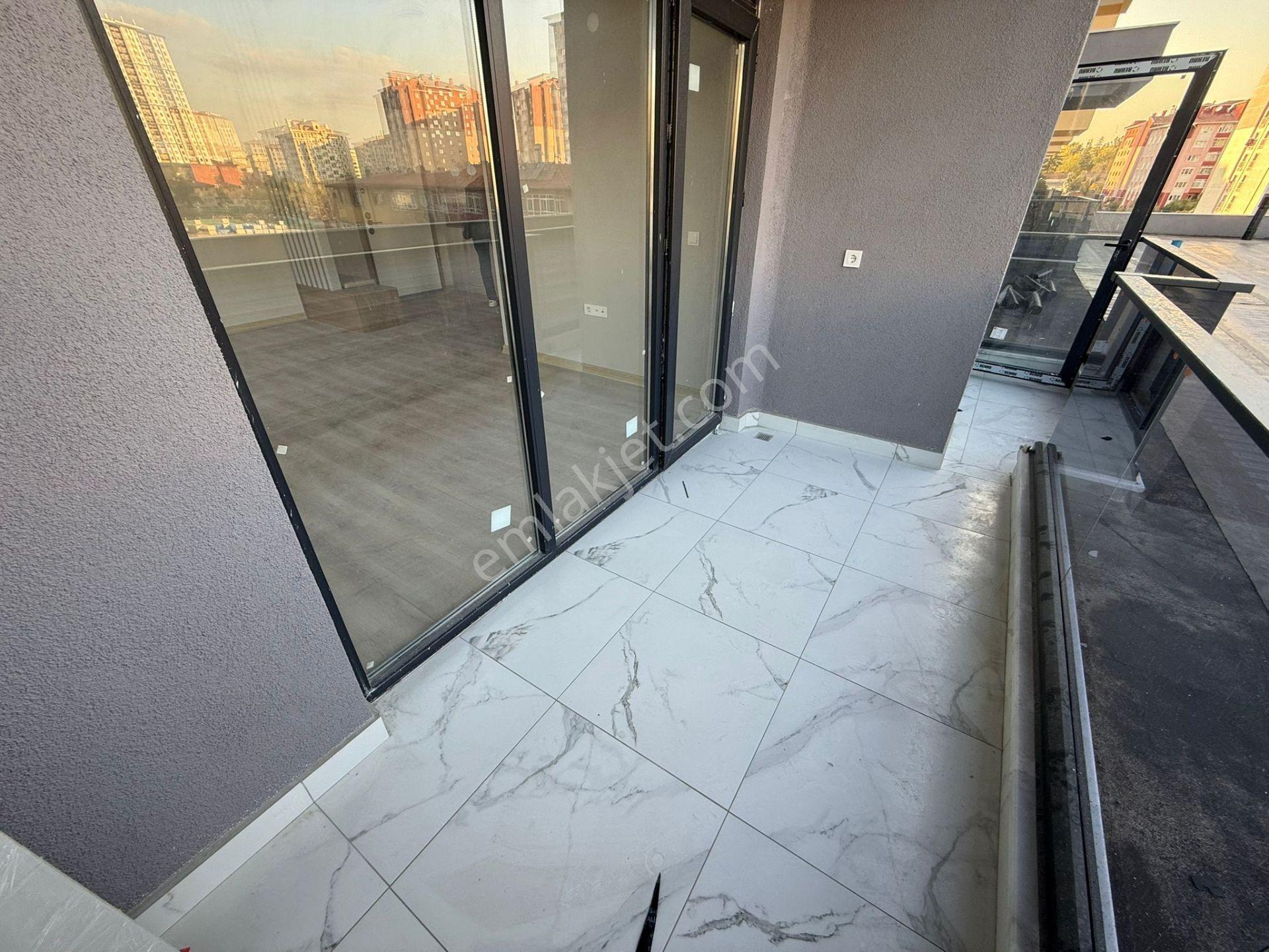 Ankalife'tan Plevne Cad. Üzerinde Yeni Sıfır Binada 2+1 Daire - Görsel 7