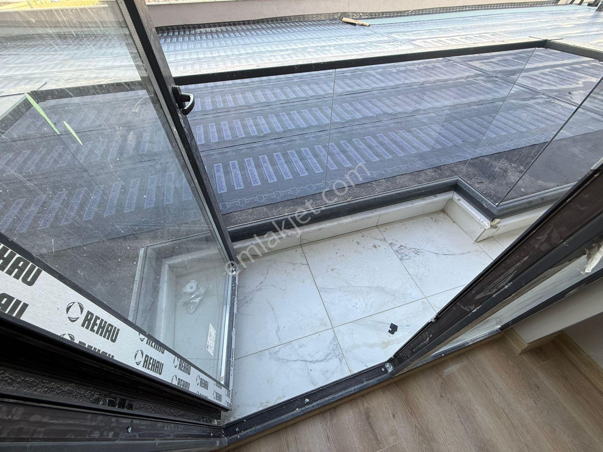 Ankalife'tan Plevne Cad. Üzerinde Yeni Sıfır Binada 2+1 Daire - Görsel 12