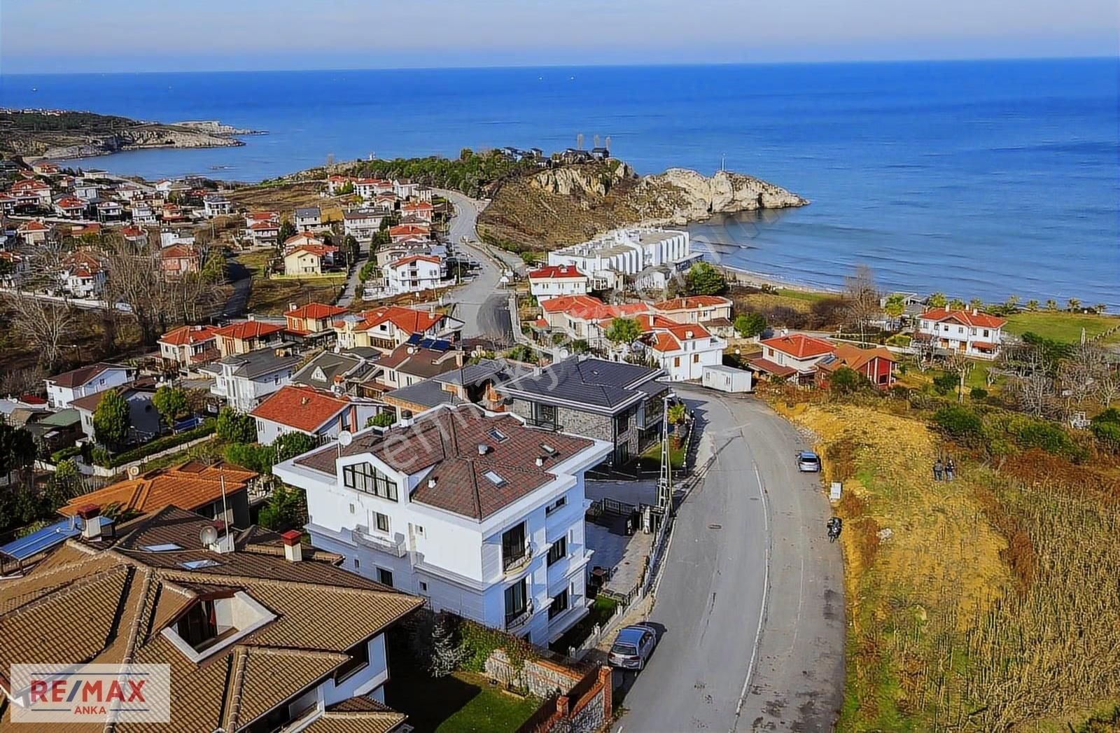 Sadece Mükemmel!!! Şile'de Deniz Manzaralı 10+3 Satılık Villa - Görsel 4