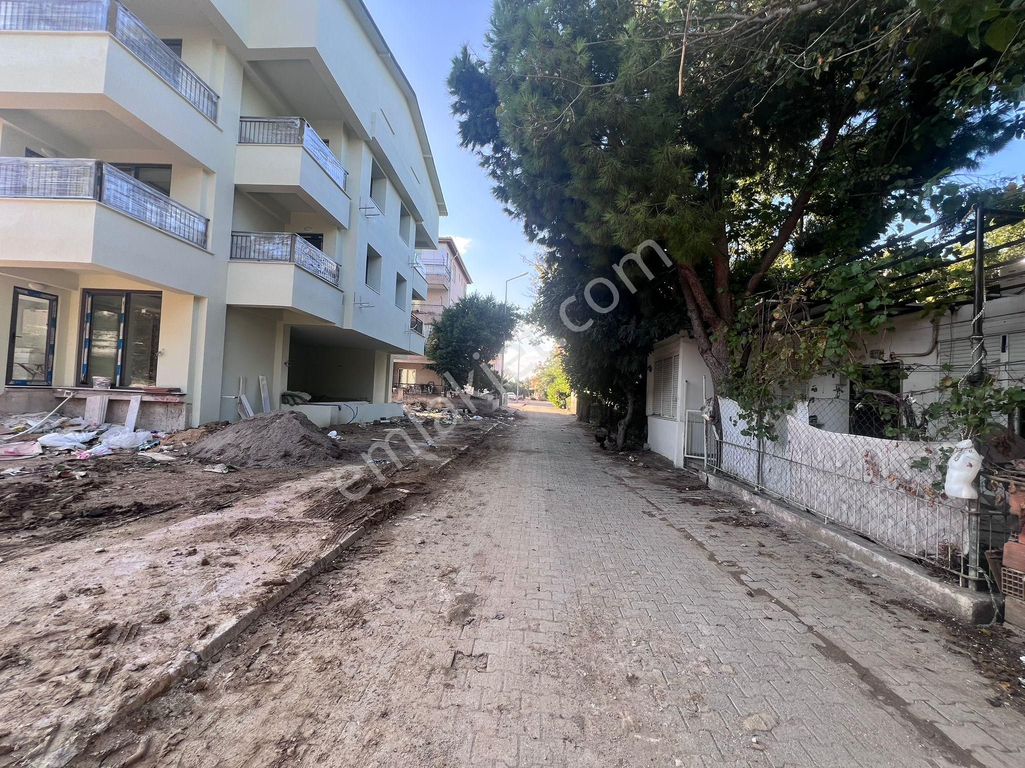 Antalya Kadriye'de Arsa Fiyatına Satılık Müstakil Ev - Görsel 3