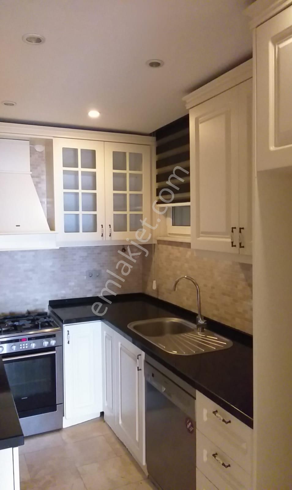 Ataköy 5.kısım'da A1/1 Blokda 110m2 Boş 3+1 Satılık Daire - Görsel 6