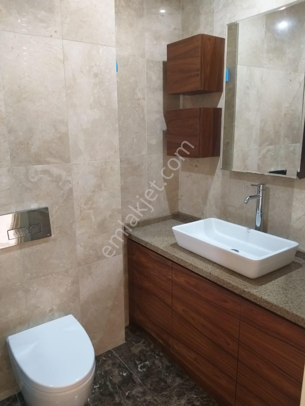 Ataköy 5.kısım'da A1/1 Blokda 110m2 Boş 3+1 Satılık Daire - Görsel 17