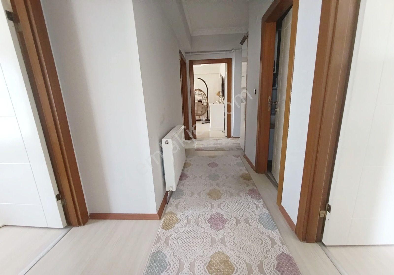 Kanuni'de Park Manzaralı Sıfıra Yakın Yapısı Ve Geniş Mutfağıyla Harika Bir Yapı ! - Görsel 28