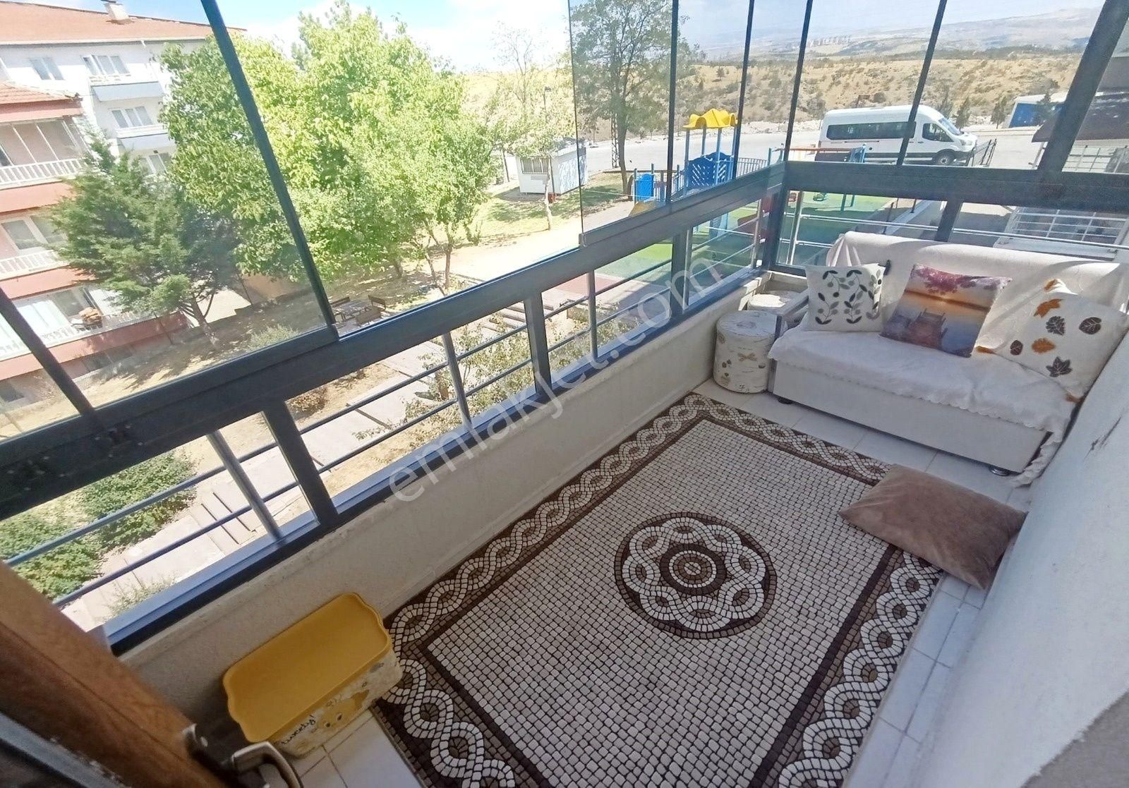 Kanuni'de Park Manzaralı Sıfıra Yakın Yapısı Ve Geniş Mutfağıyla Harika Bir Yapı ! - Görsel 18