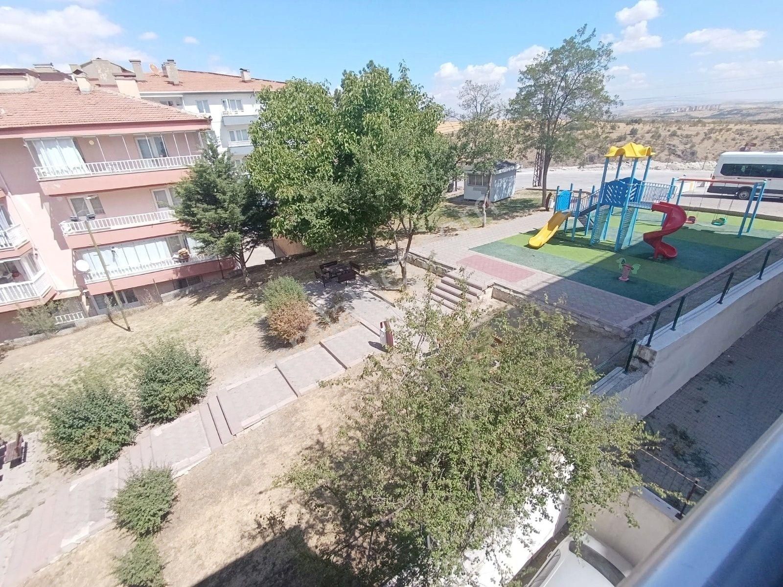 Kanuni'de Park Manzaralı Sıfıra Yakın Yapısı Ve Geniş Mutfağıyla Harika Bir Yapı ! - Görsel 33