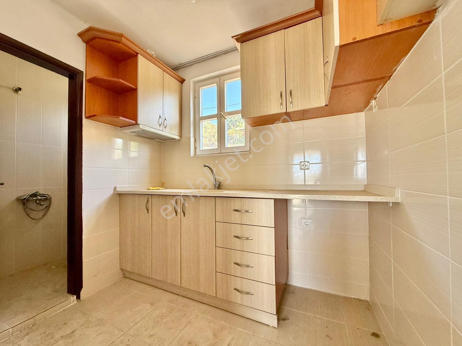 Gümüşlük Yalı Deniz Manzaralı, 6 Adet Apartlı Yatırımlık Mülk - Görsel 11