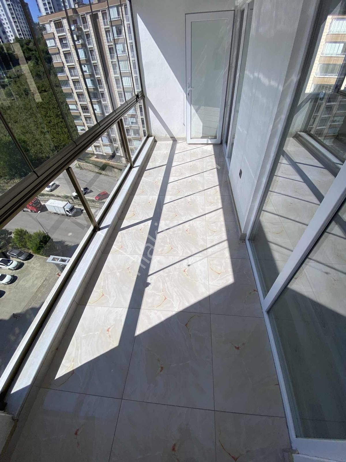 Trabzon Kaşüstü'nde Kiralık Daire - Görsel 13