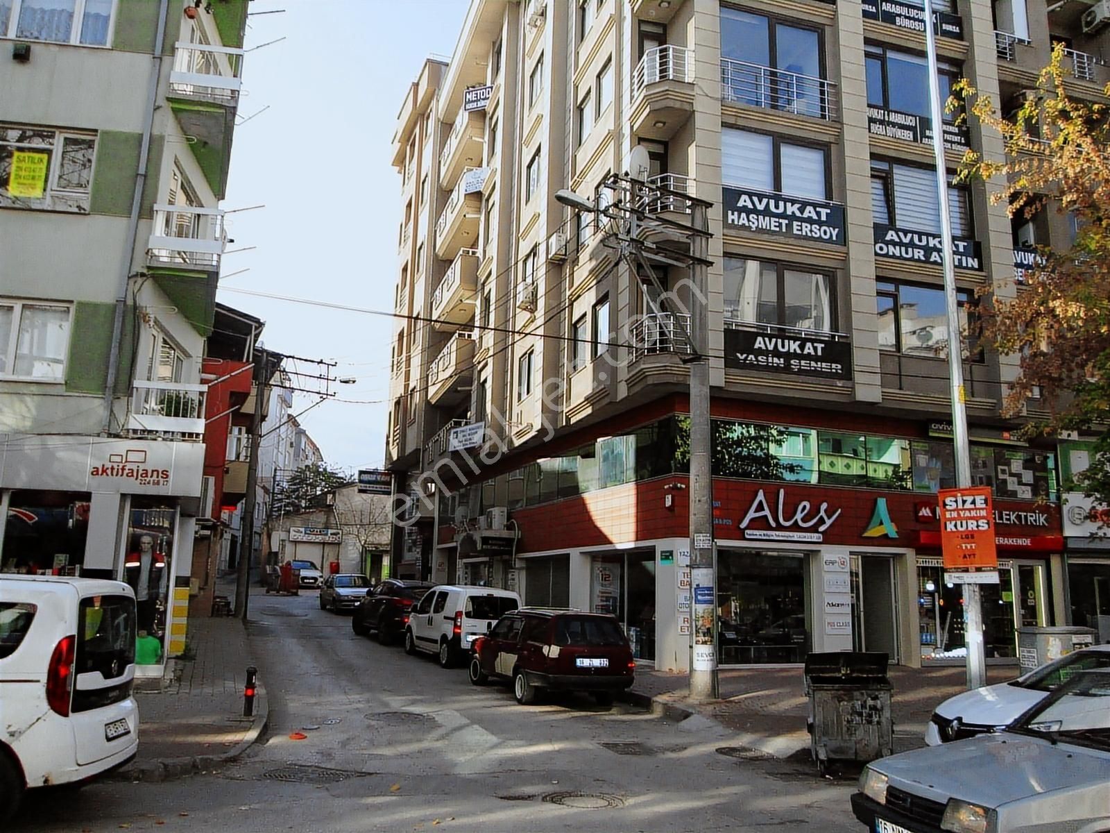 Gazcılar 135m2 Teraslı Asansörlü Kiracılı Otoparklı Daire