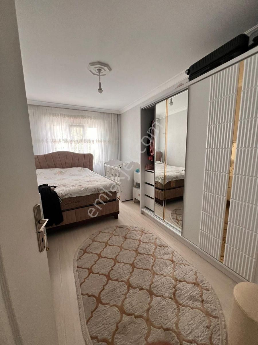 Satılık 2 Katlı Köşebaşı Bina - Görsel 7