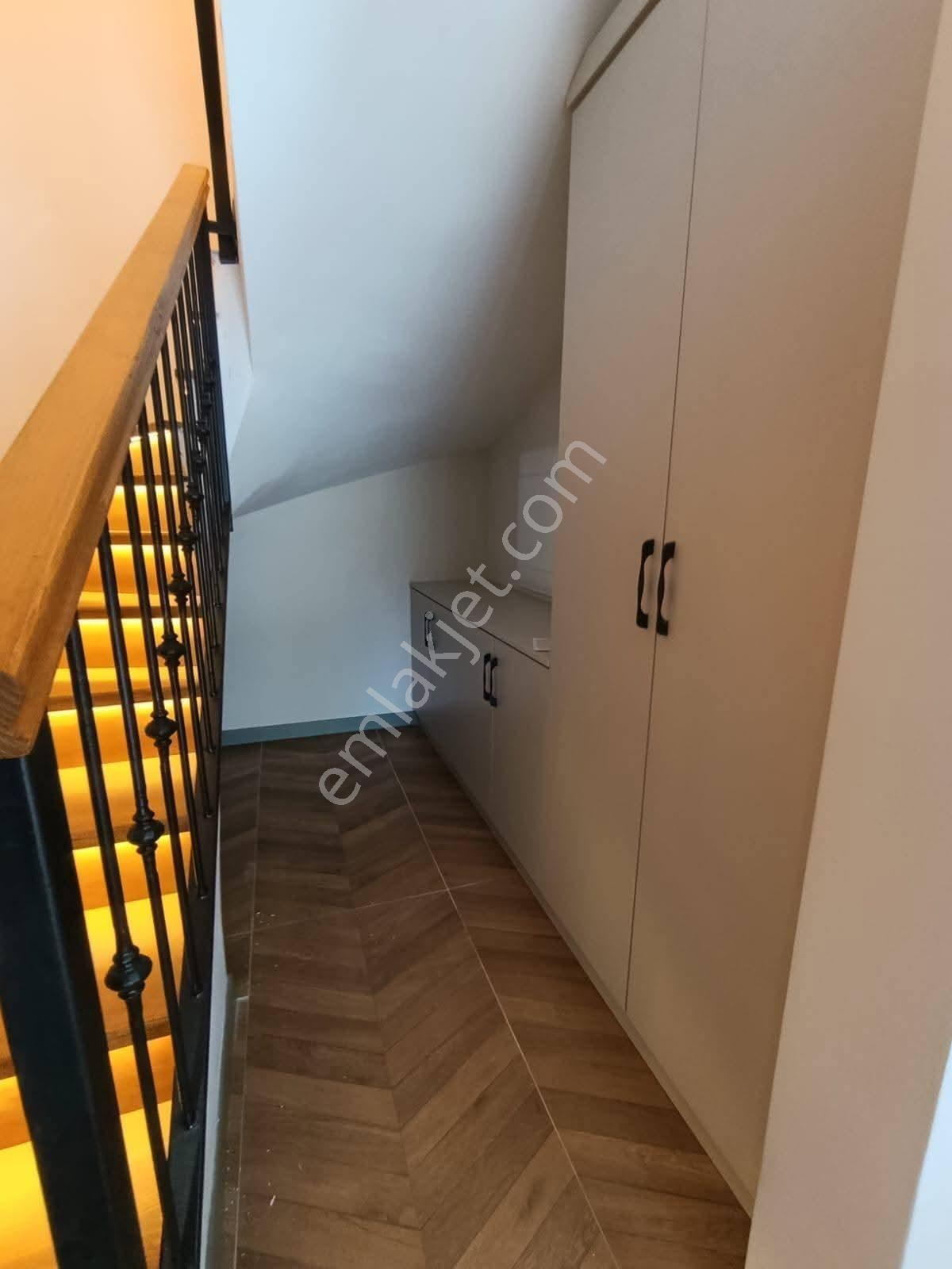 Kuşadası Davutlarda Geniş Bahçeli Satılık Villa - Görsel 17